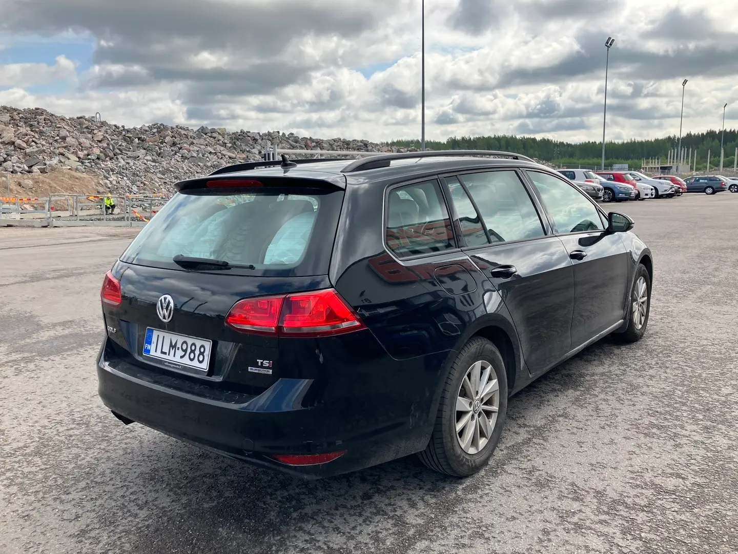 Car Image - 4jkKK9YrPTJDMgXooTe25O