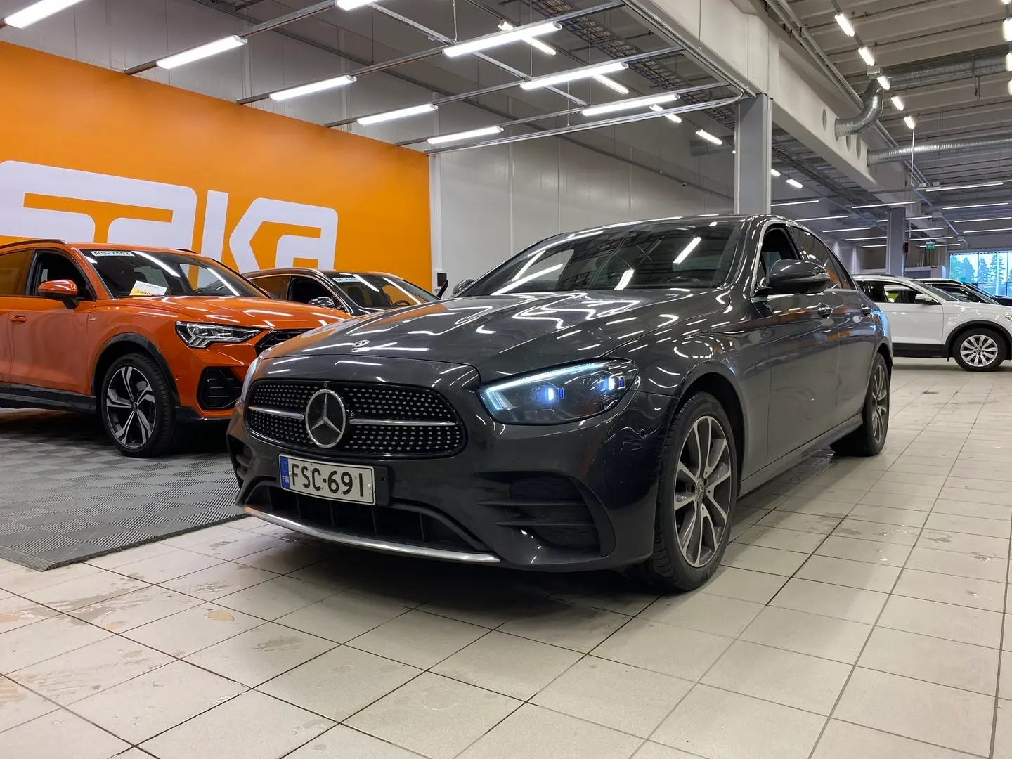 Car Image - eLJ0zJiDitG1csoRkrdW4