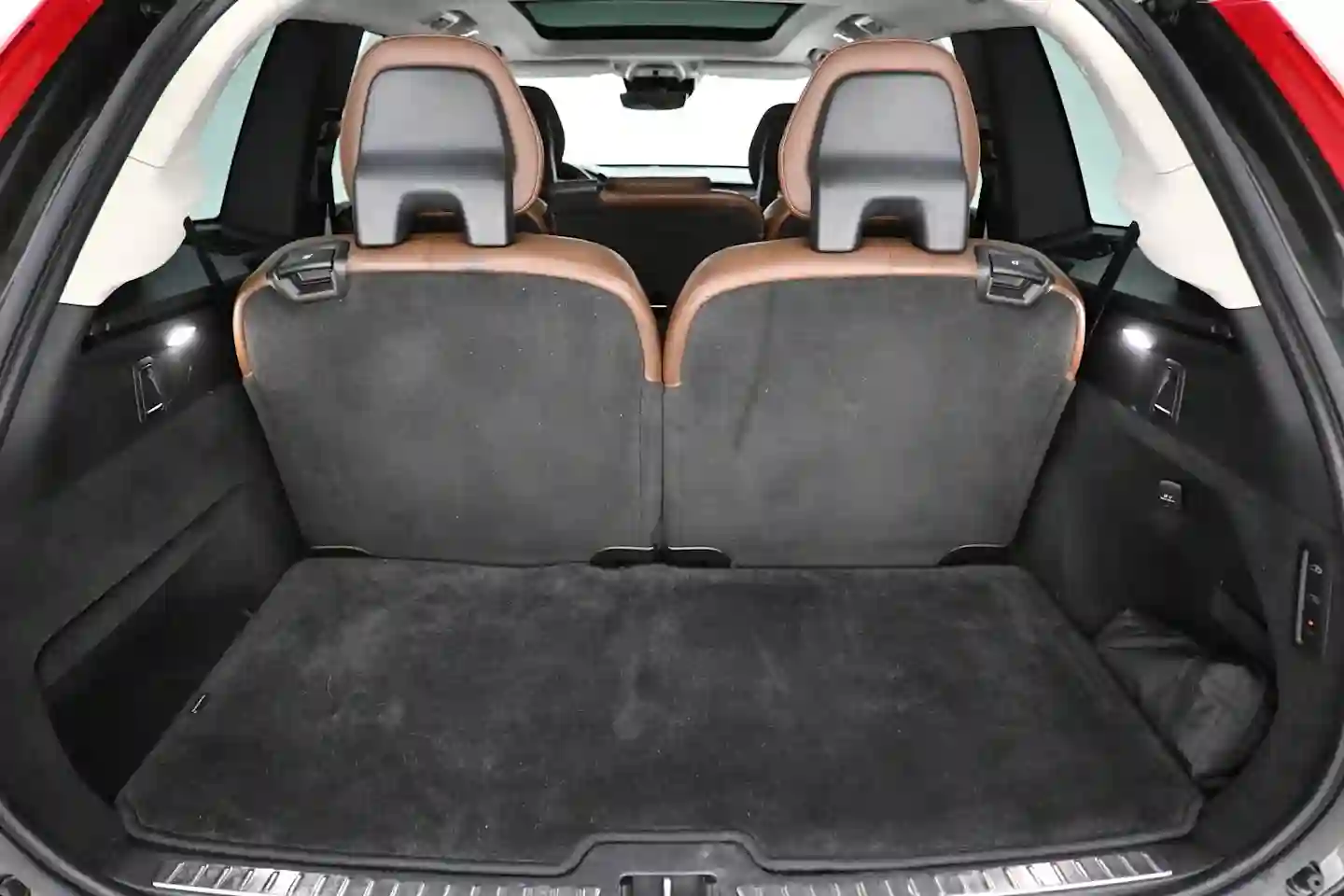 Car Image - 5xJdtLViyZMnSACuOc9XE2