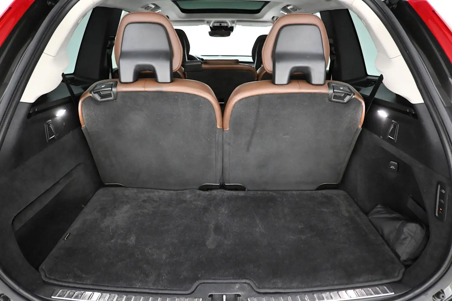 Car Image - 5xJdtLViyZMnSACuOc9XE2