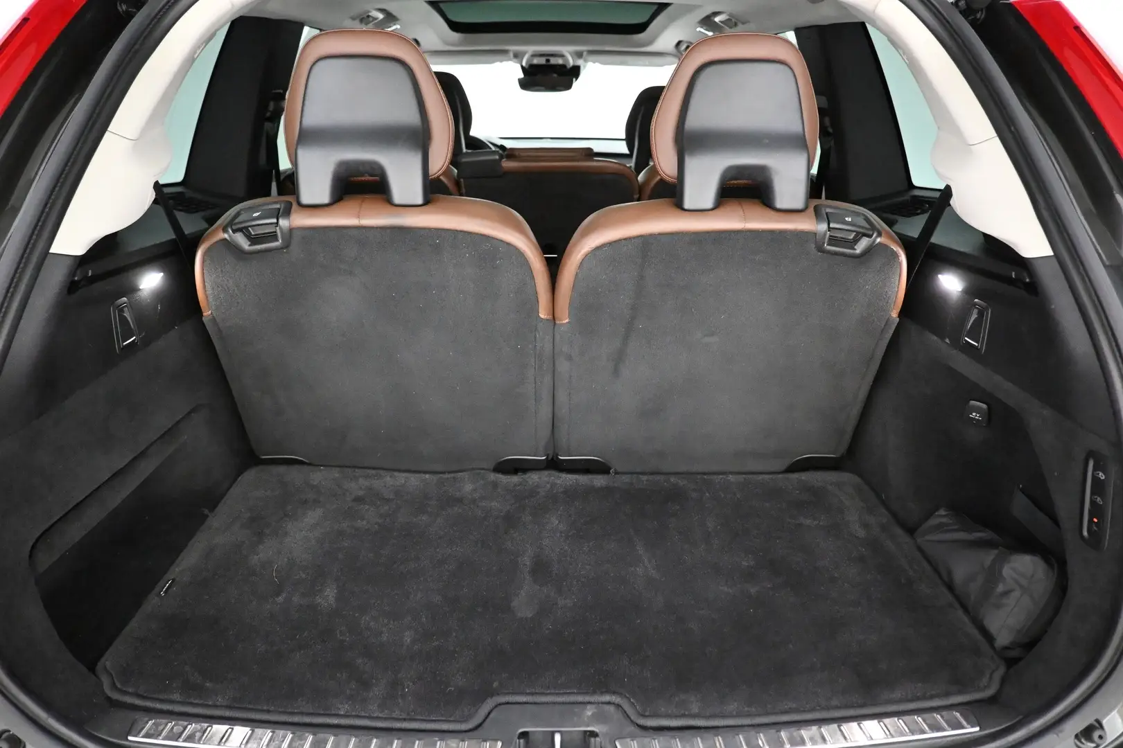 Car Image - 5xJdtLViyZMnSACuOc9XE2