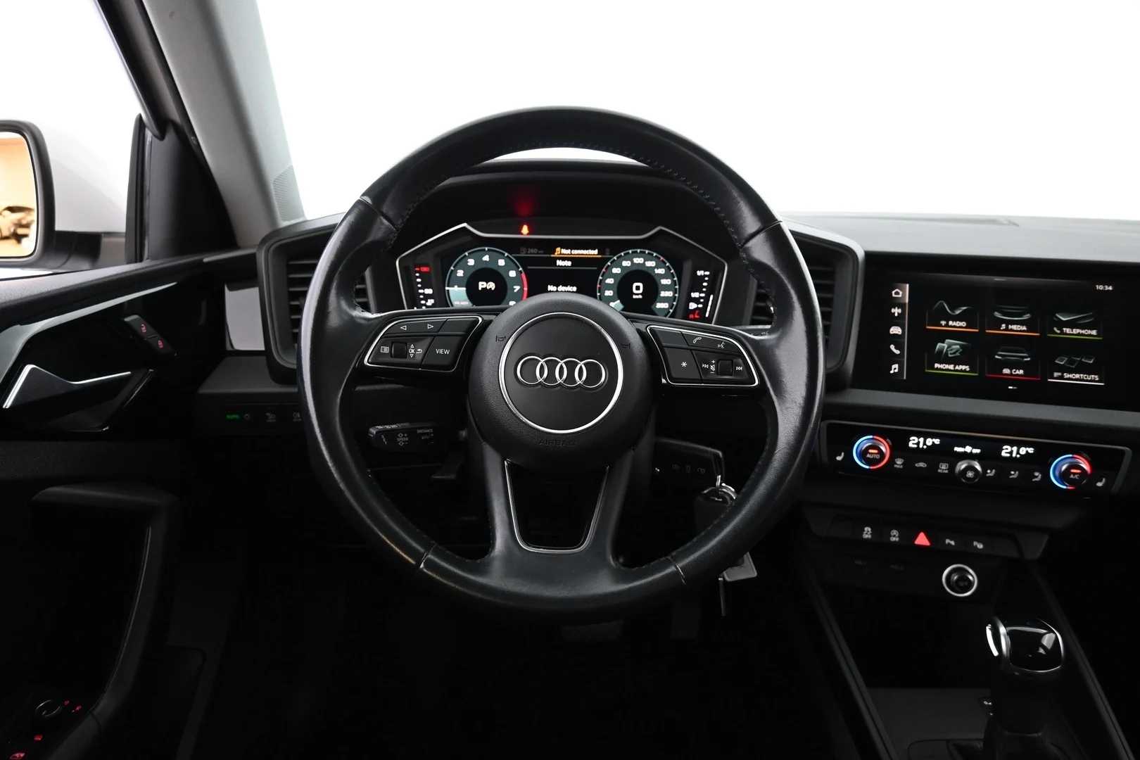 Car Image - 6wkbCaeOE79ex0yTdmC9Rk