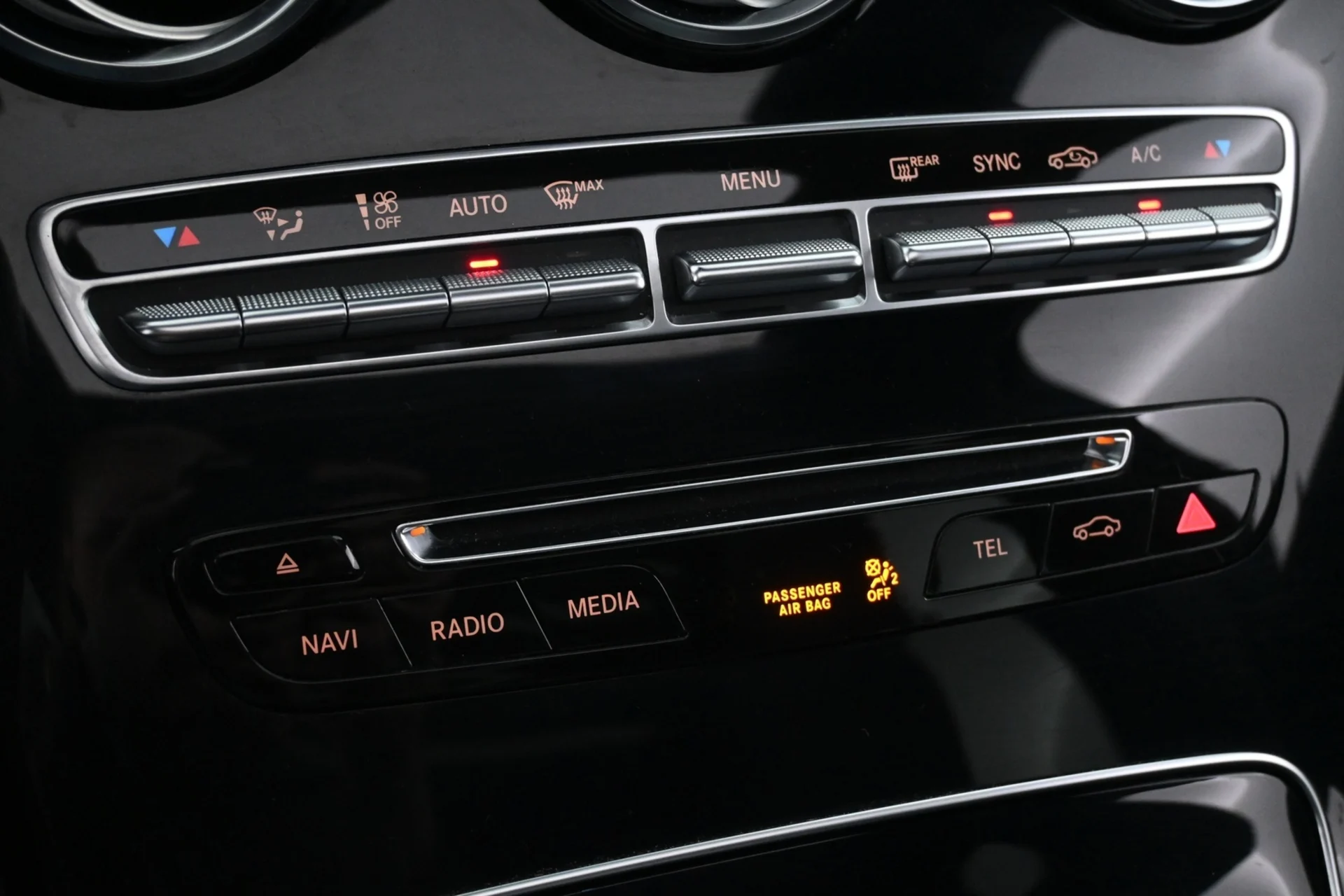 Car Image - 6AKNh8LRsMLrXE8aeXjVwQ