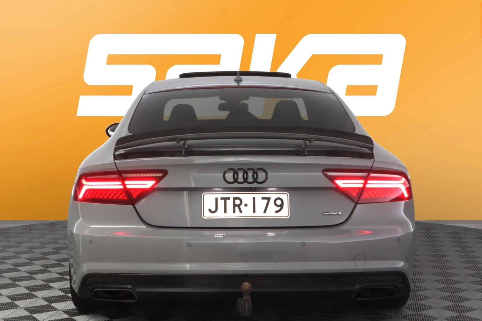 Car Image - 1KIWYy40vI8KJe6lNGoldi