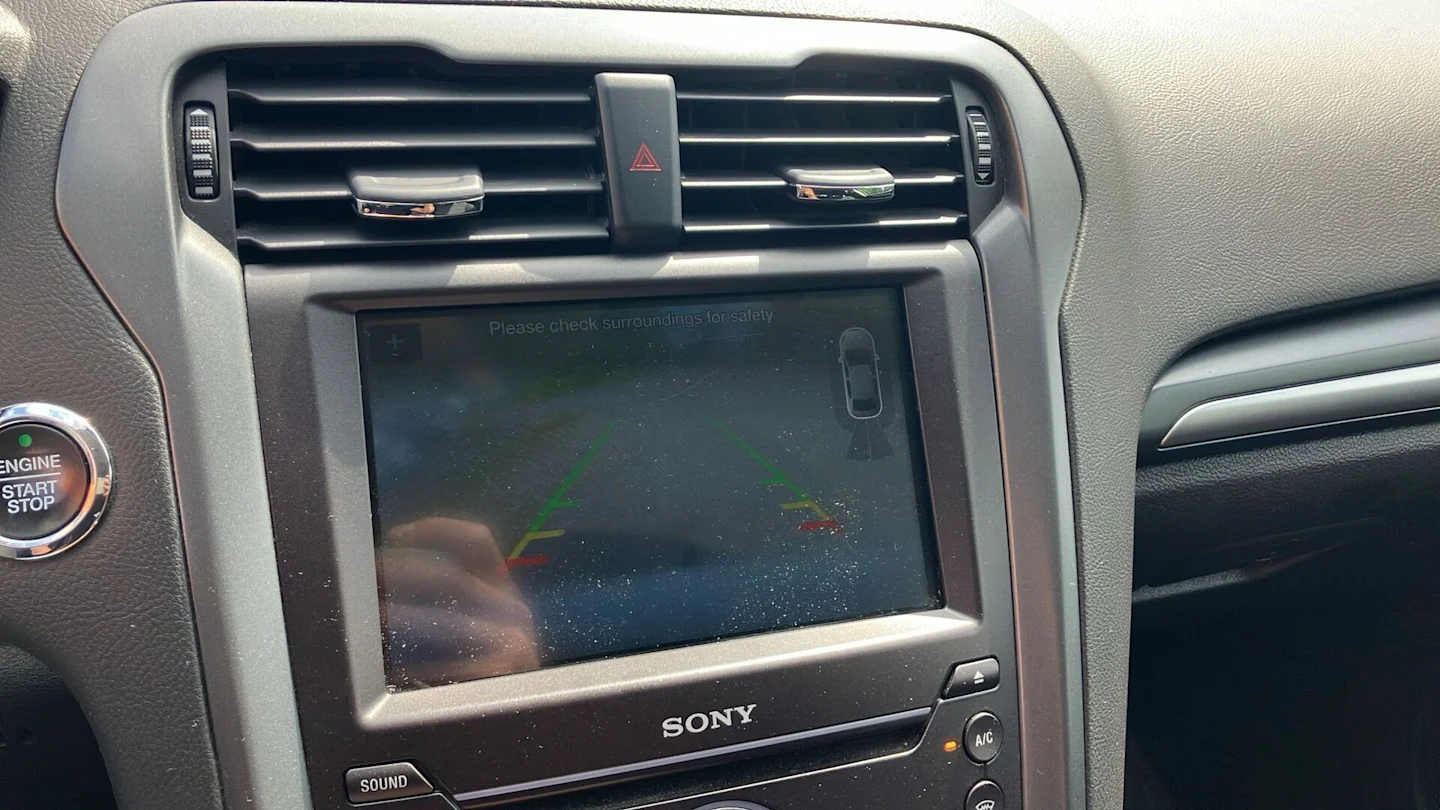 Car Image - 2PwAuaK21CVHy1iVv1g3ab