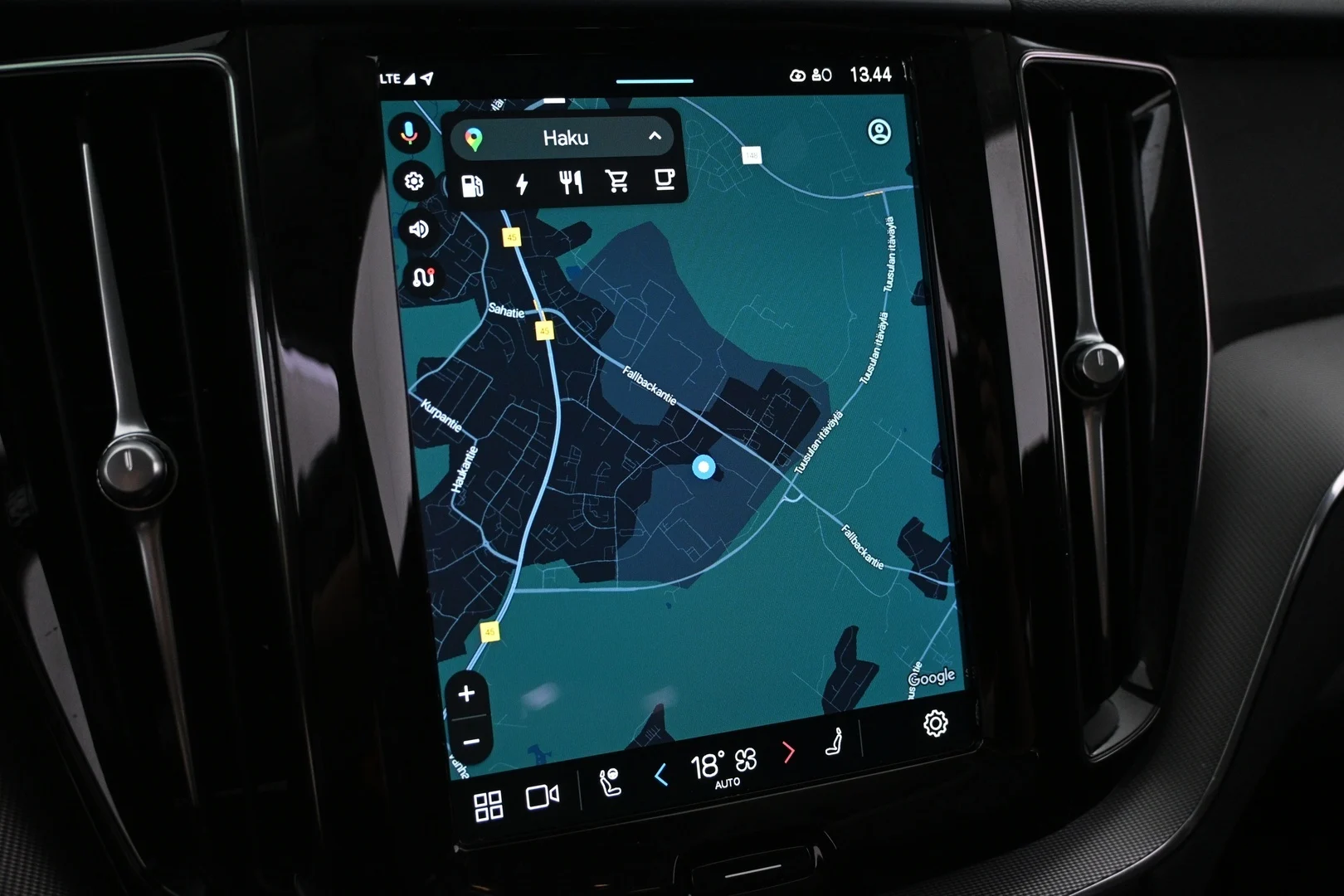 Car Image - 5RsAdkgwUOCZTqQ7zLCF4X