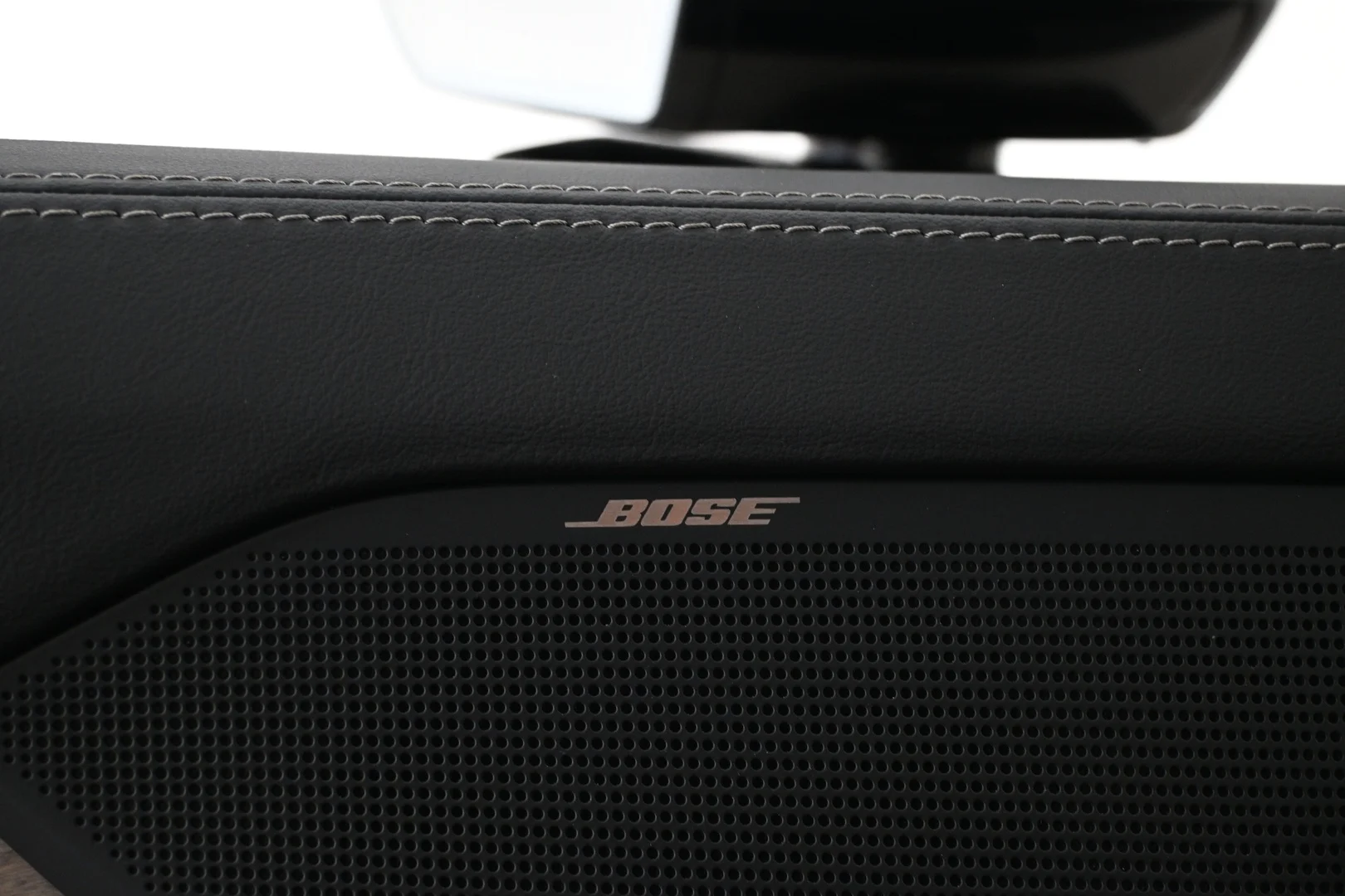 Car Image - 7qjEujmWjAhAIlL4S8YQjF