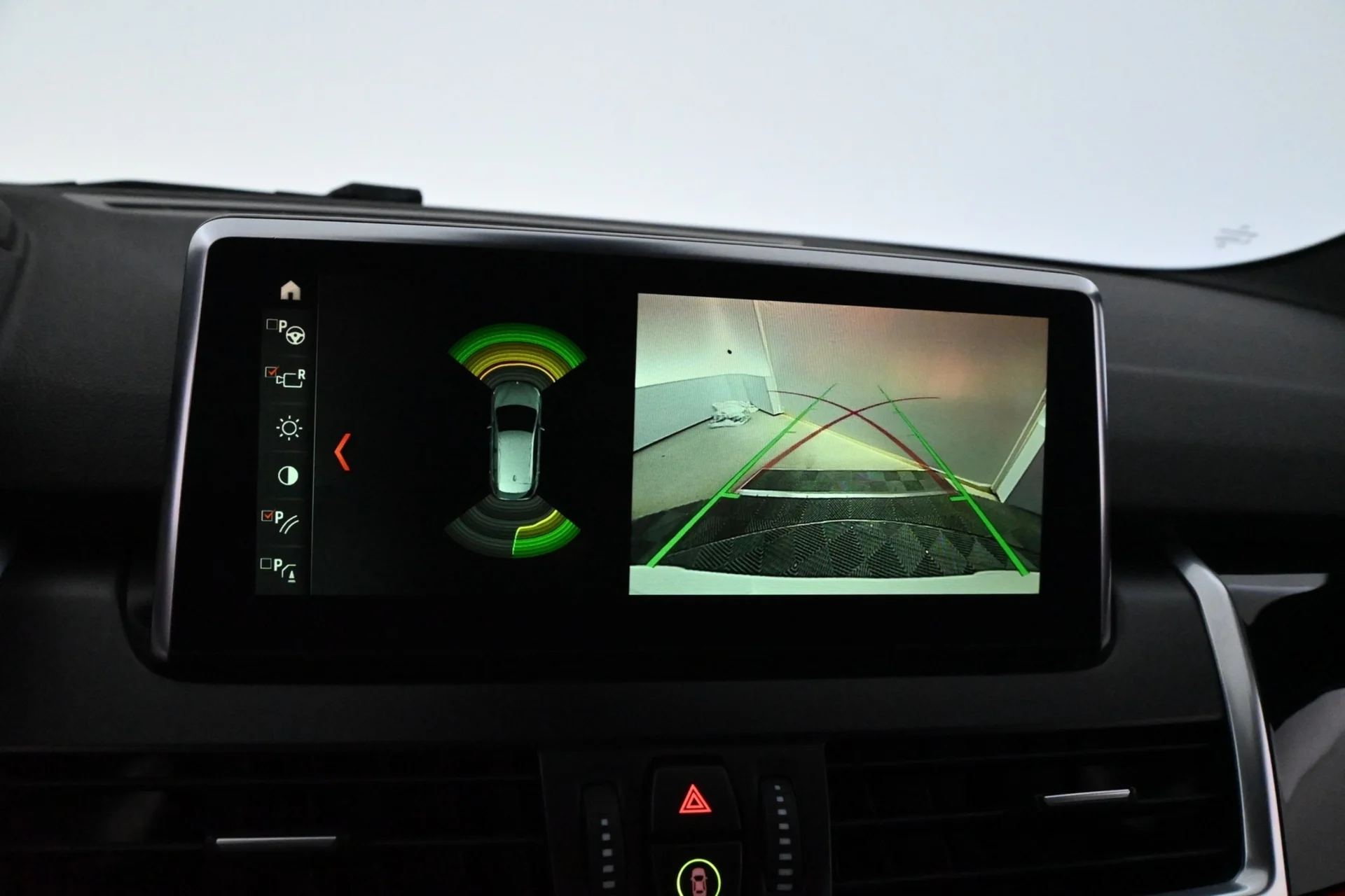 Car Image - fIZ03KGN7Mu4uGEDF4Ukw