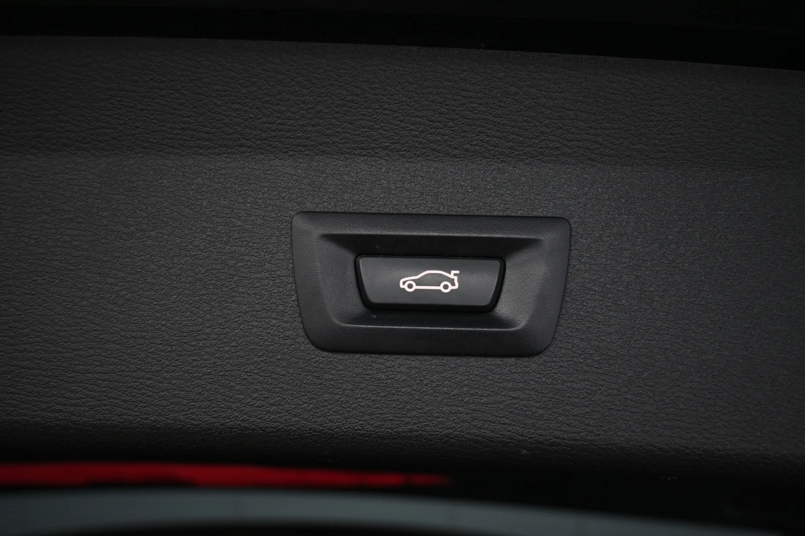 Car Image - 6Kcknw8F3VYQSA9KDDWU1Q