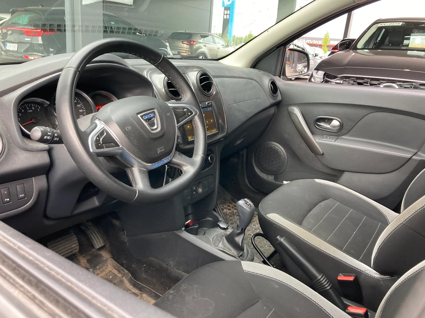 Car Image - 3P1mYP7u5dsGHjbFVci4pC