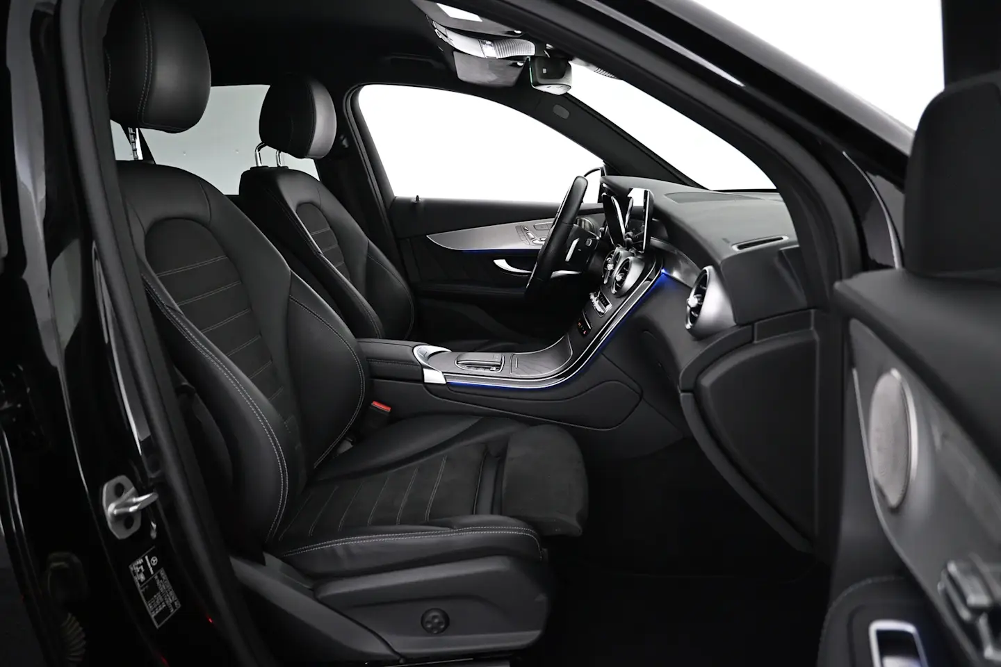Car Image - 26r4CCzIWbsvgK97i25dRS