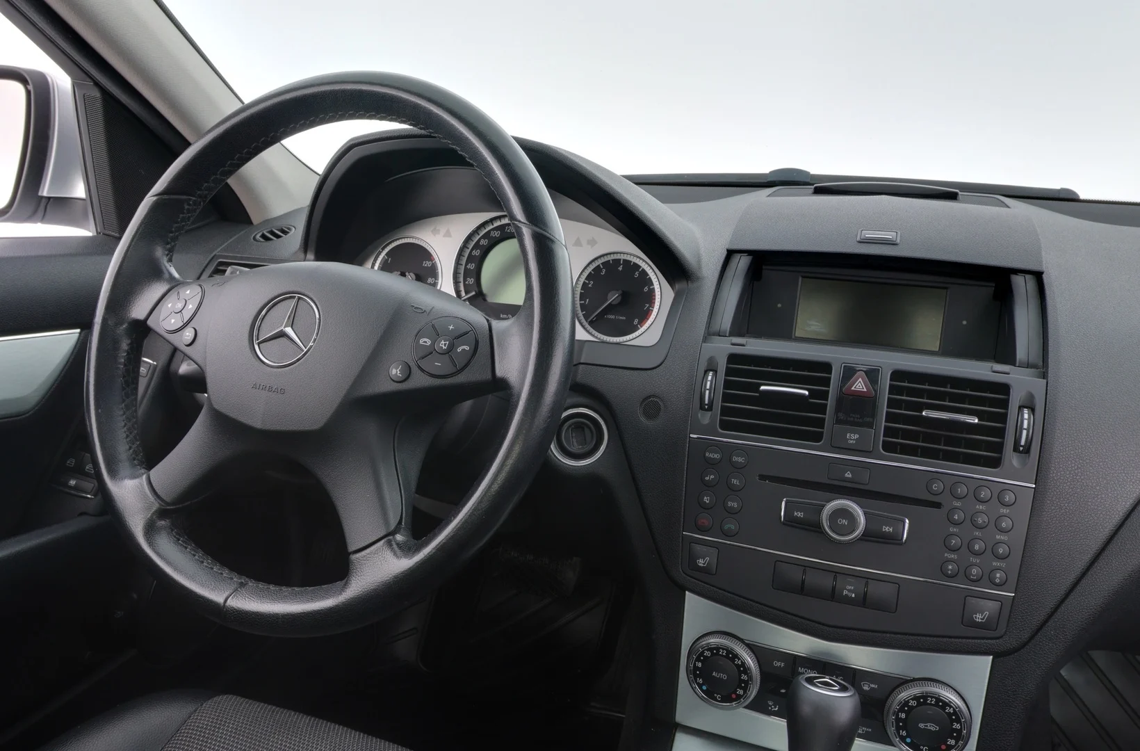 Car Image - 6kXvAWTc80ylmBXB3YvLMF