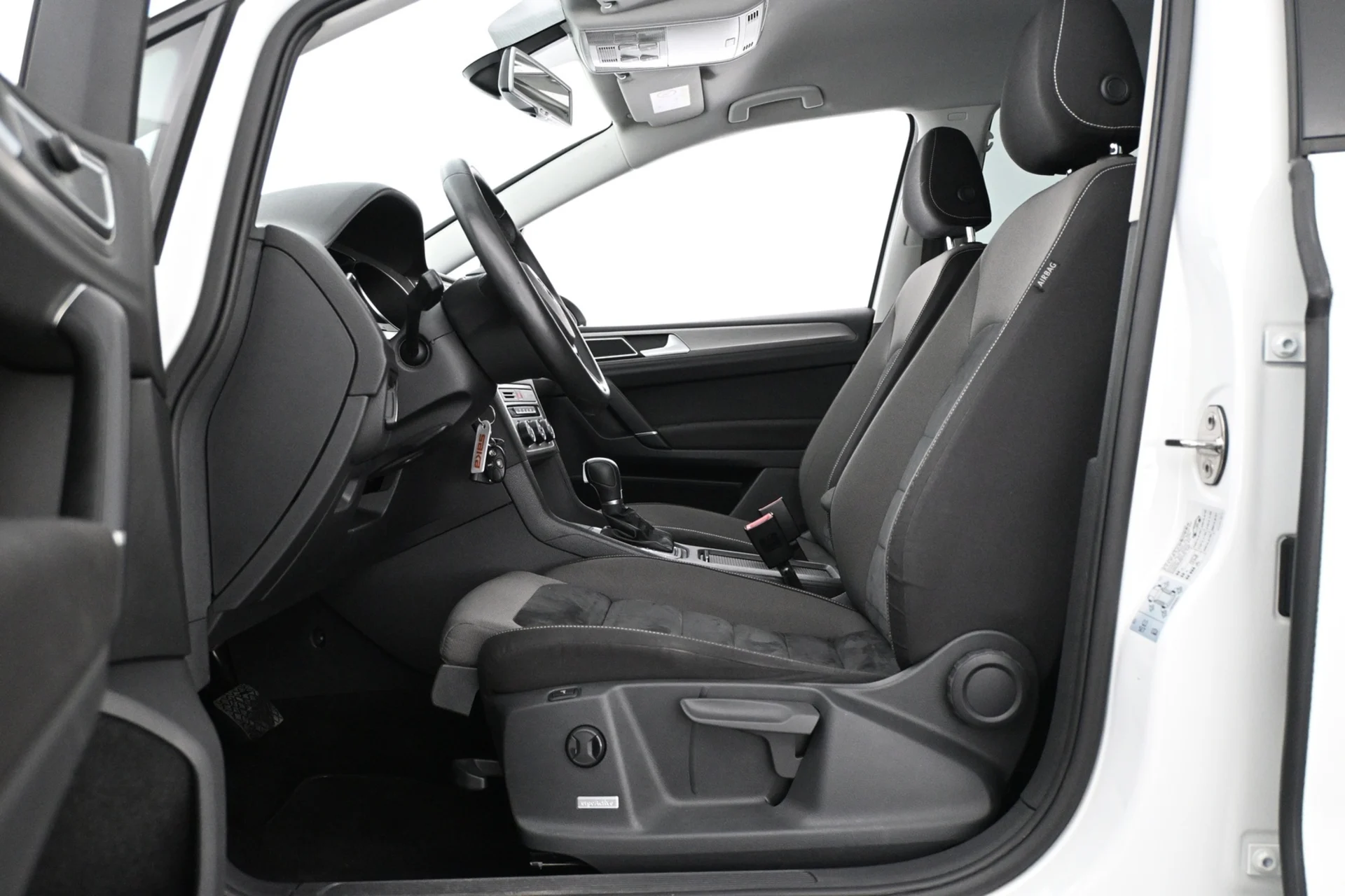 Car Image - 3ehdFh89kPO7a4Z6cAIIOQ