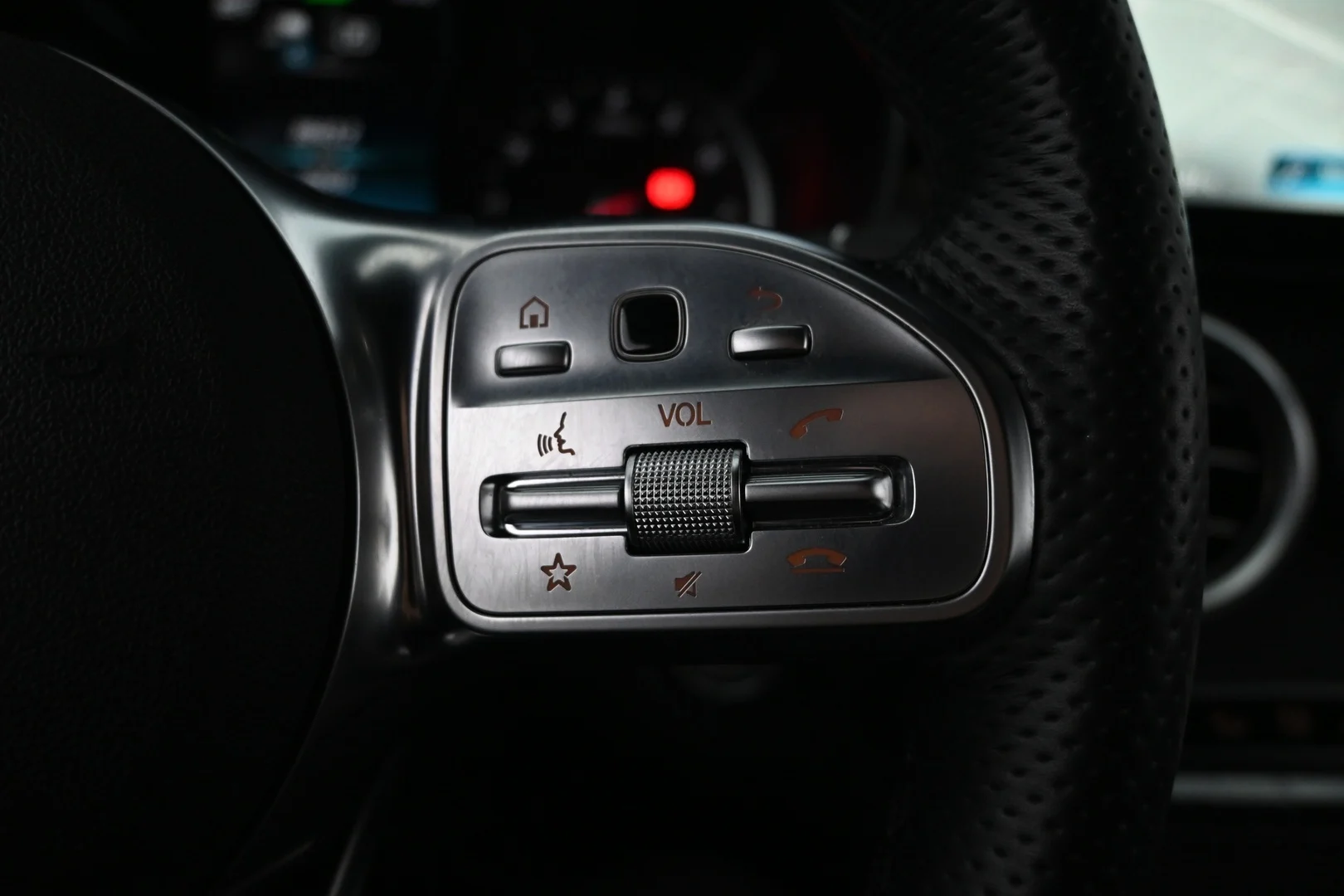 Car Image - 368H6ILhhAl4ZZ4kB0EC9v