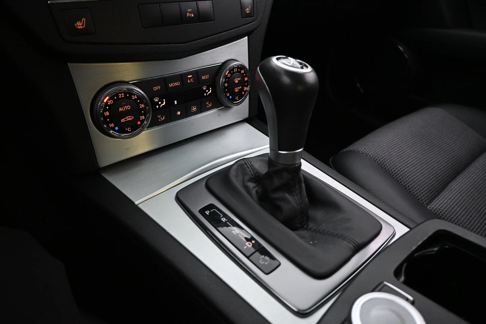 Car Image - sQucPQB42NiRSzhr1iV8R