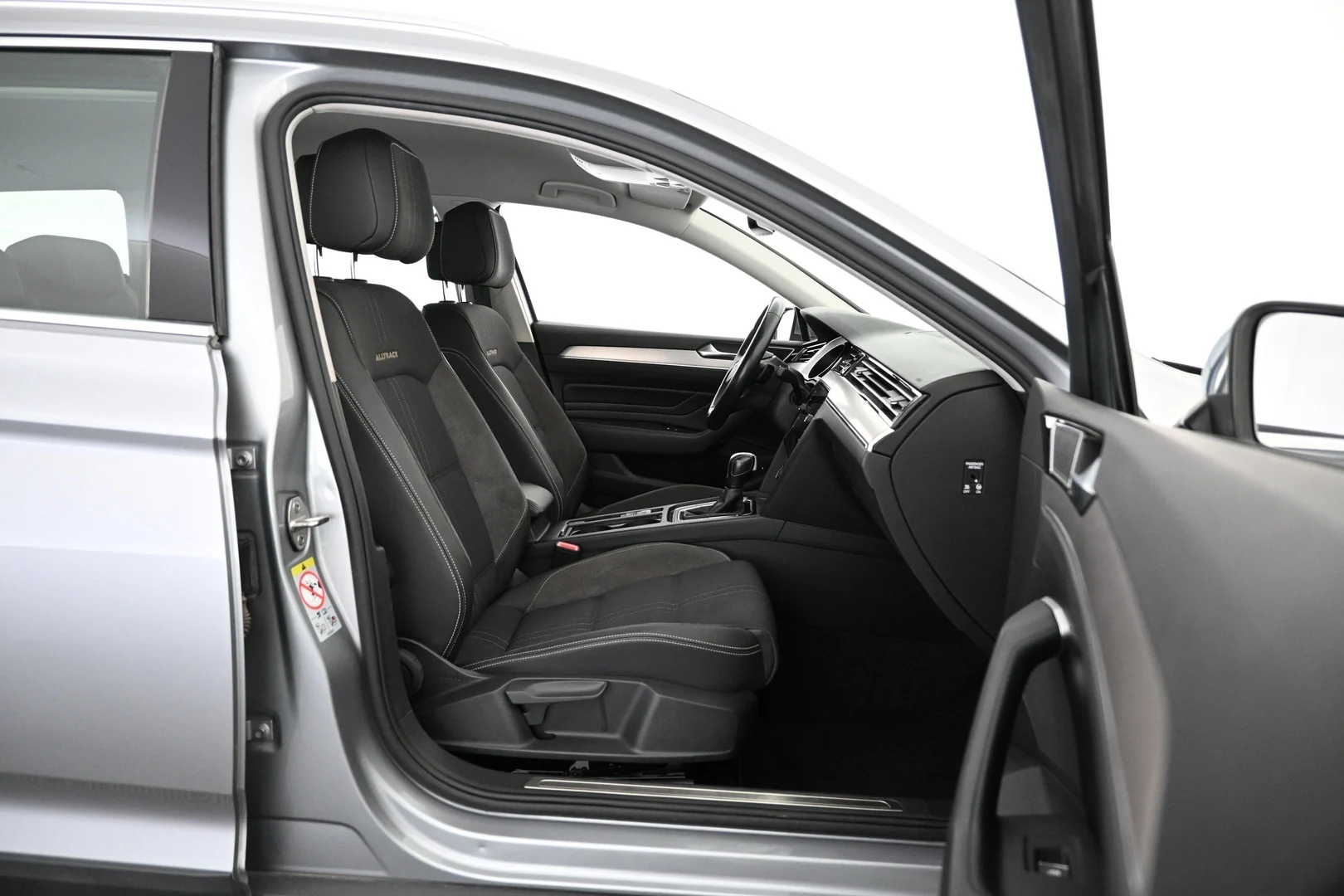 Car Image - 5PWSesuNpwdag87En03jpL