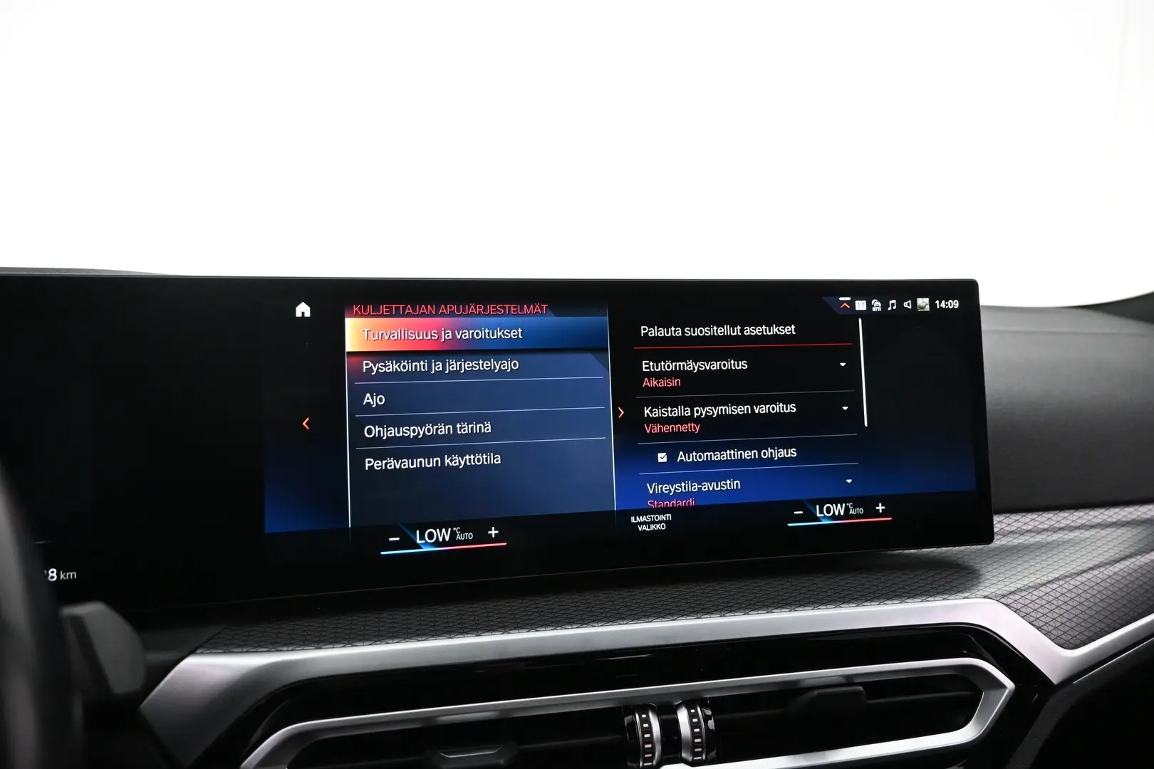 Car Image - 19UYJc9TFAEf7pSRHPe5FQ
