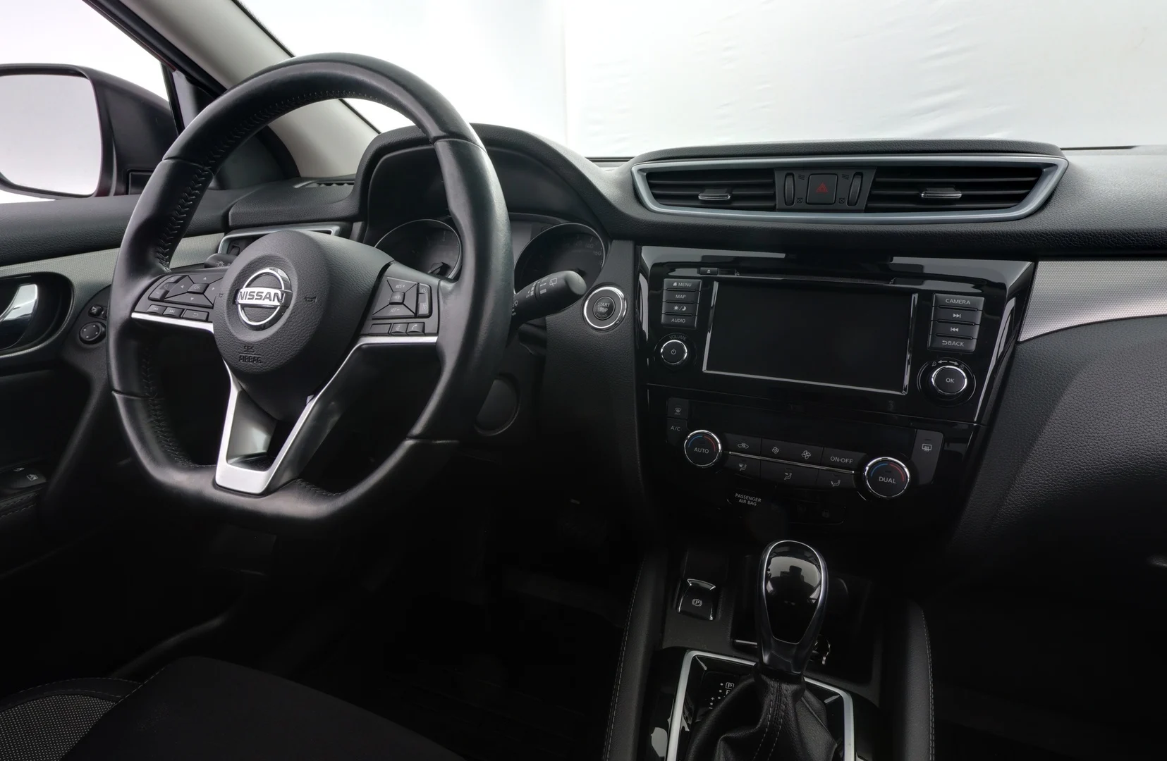 Car Image - 4W3mN9rt04VB32IOSFETmP