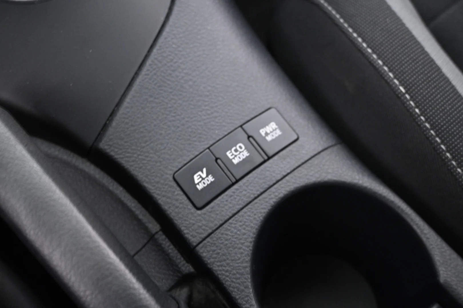 Car Image - 2HN0zktt3mX3ZyisvaiYuA