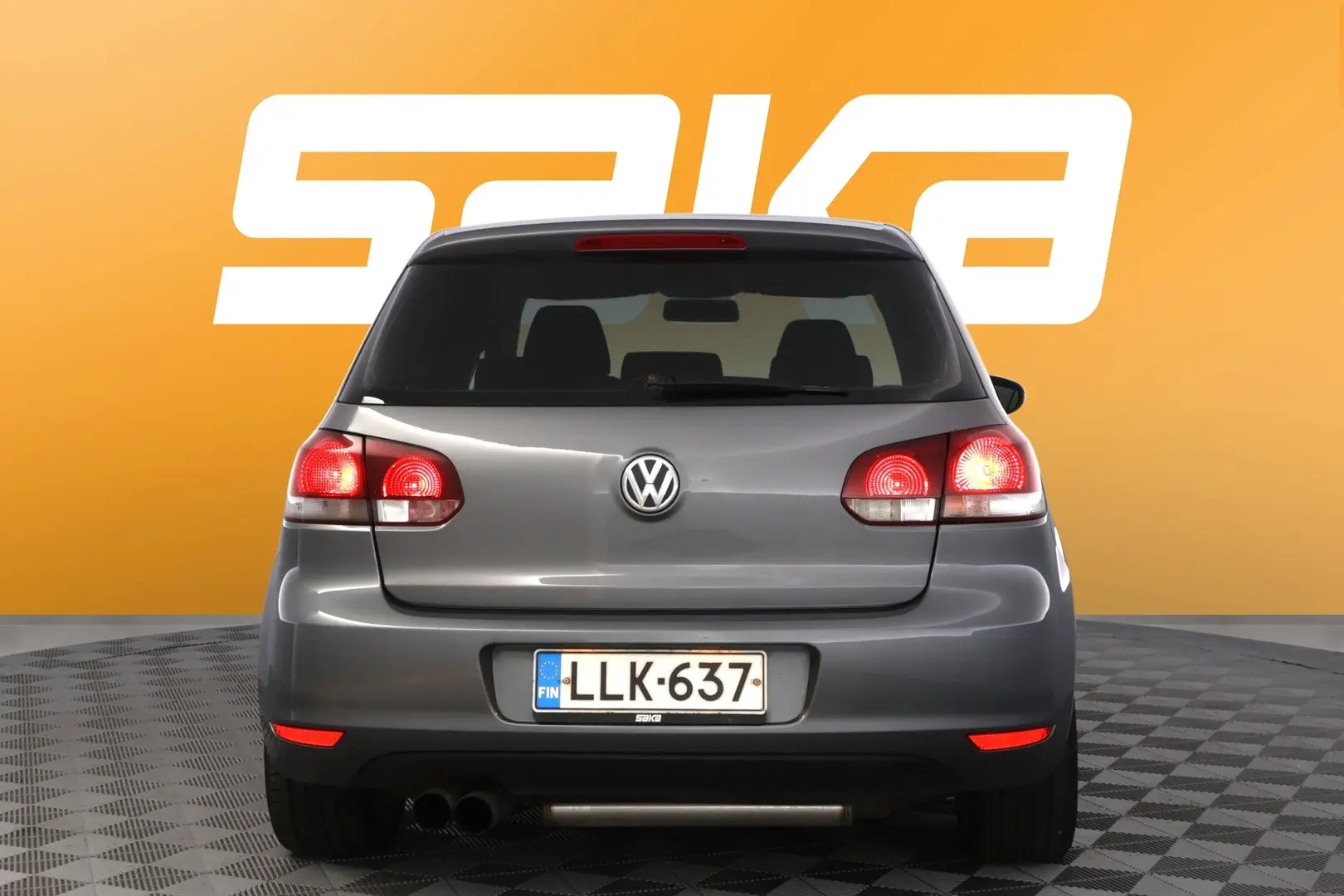Car Image - 1RHrr6IdQq6AT0oHzhn2os