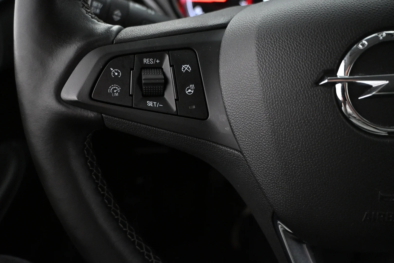 Car Image - 48ClzVf8xdqQCySoMwg5Qu