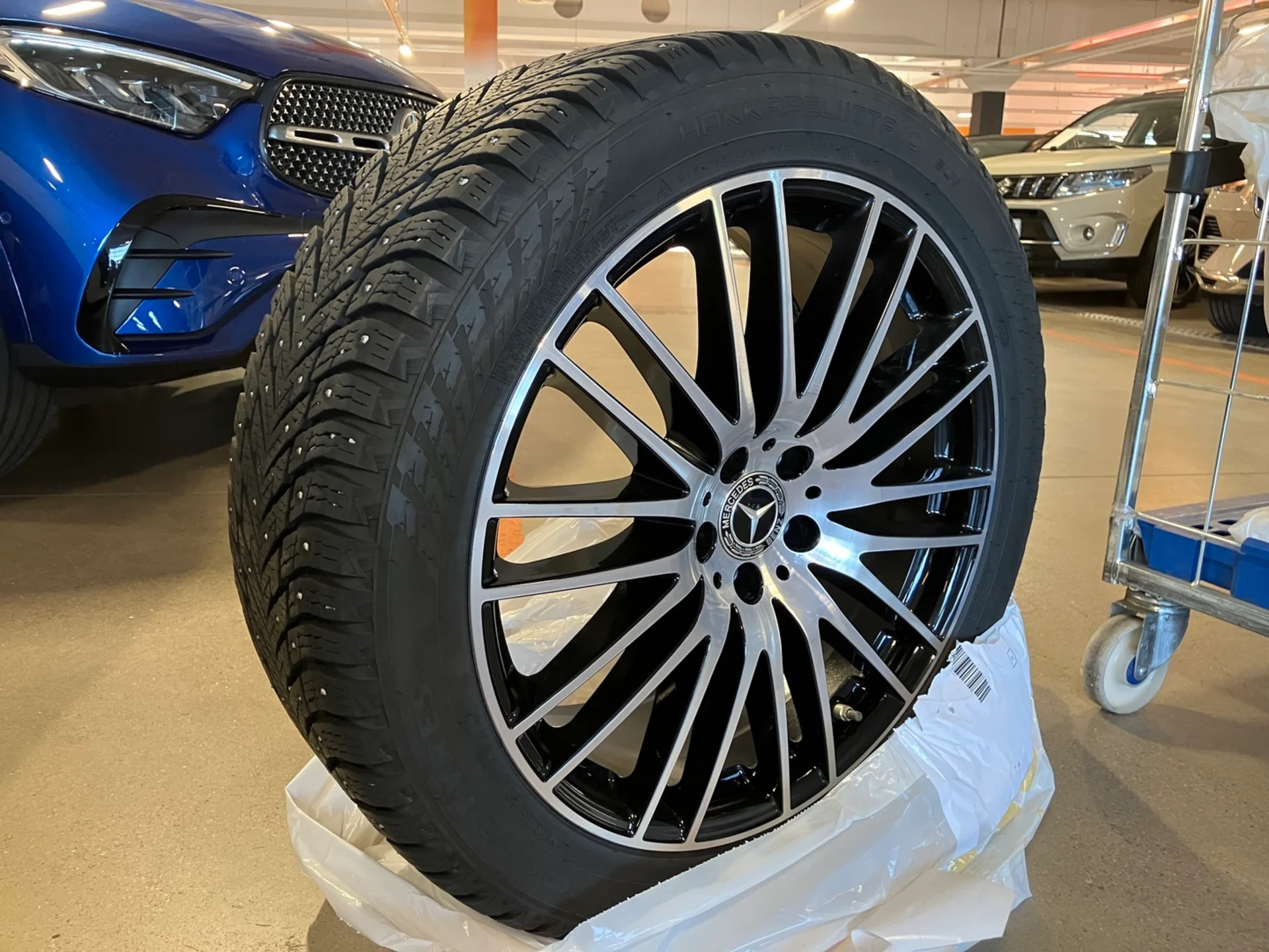 Car Image - 4NhENmLpaE4iPwx3eWLLt2