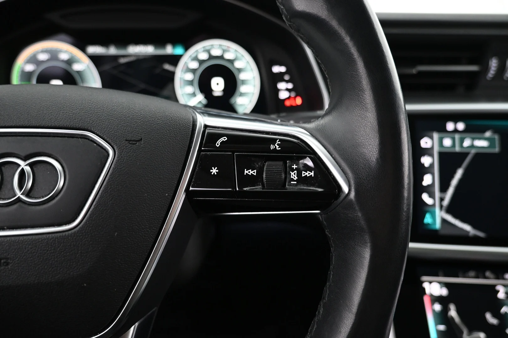 Car Image - 2pKxxH0eTOu5g3vBU89QCW