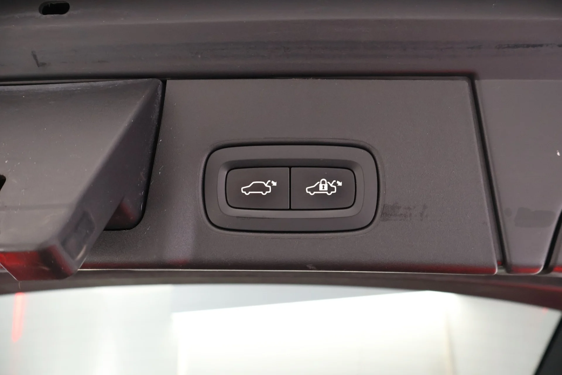 Car Image - 1VRKXhKVfhIEOUWaqrNXQ4