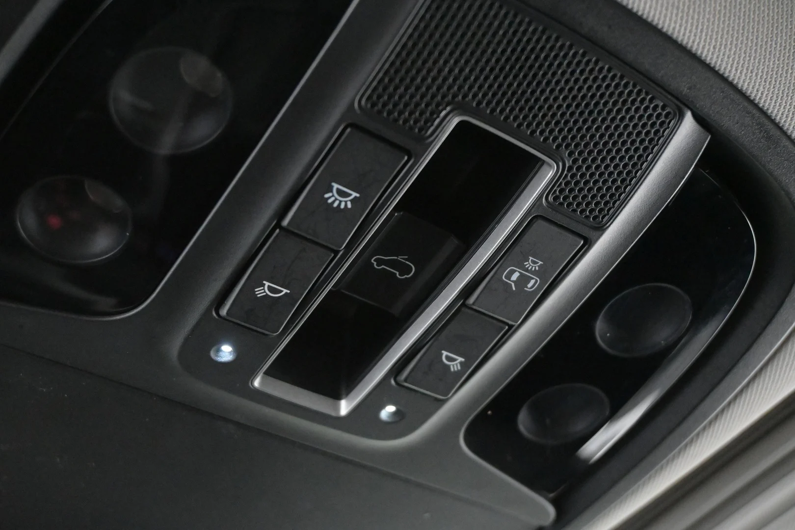 Car Image - 3UPfQPm4wyeDXQH4saIU6Q