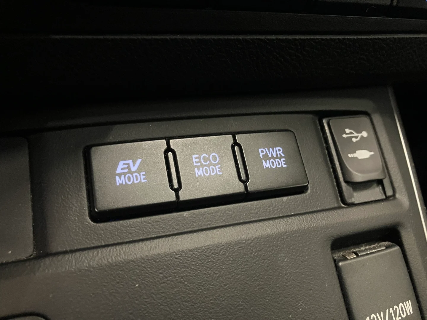 Car Image - 27k5CbjvvFOzCiZisNXw7O