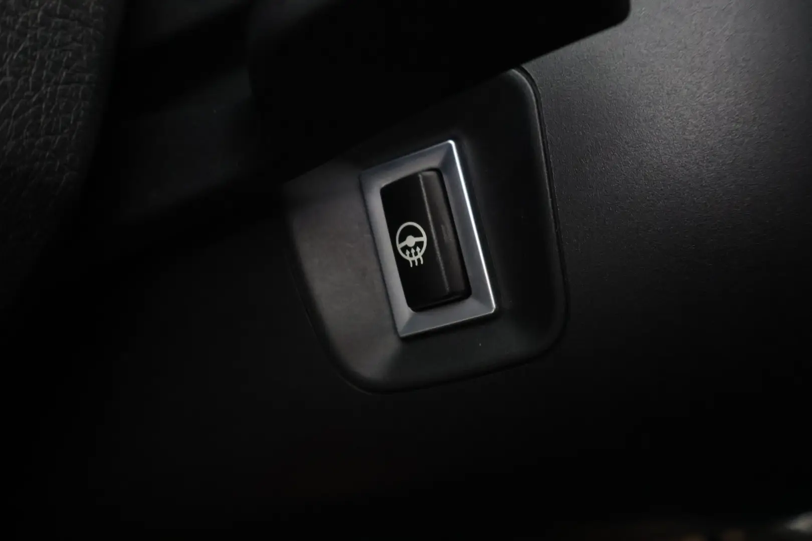 Car Image - 7dDuiWPayqMJSiqekcjcLP