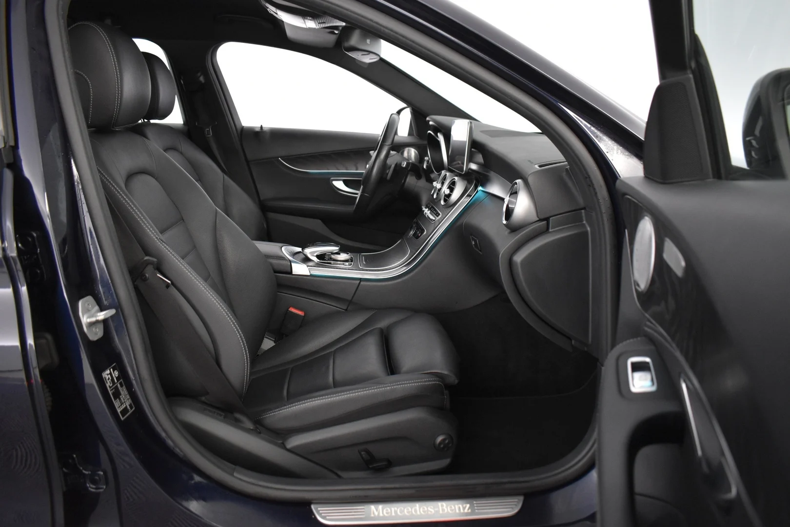 Car Image - 3NyBJKIpuuL6fm7x56oaup