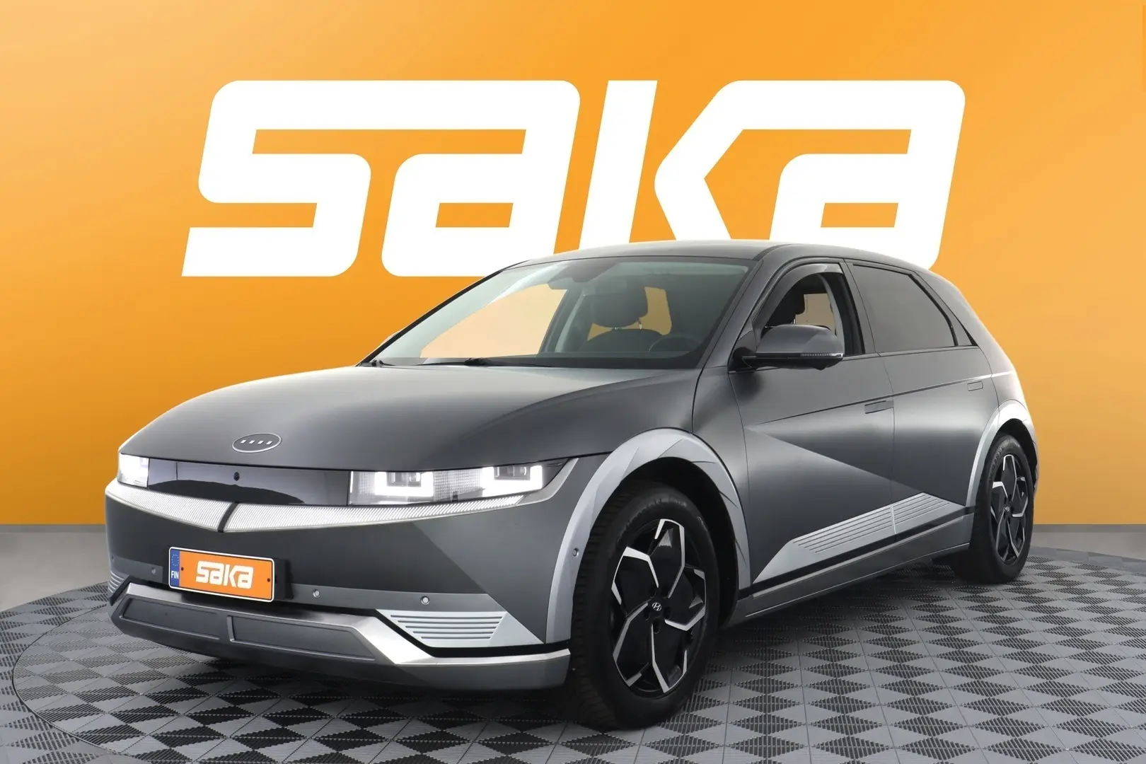 Car Image - 46uEWryf5h9j48cRdEV9U1