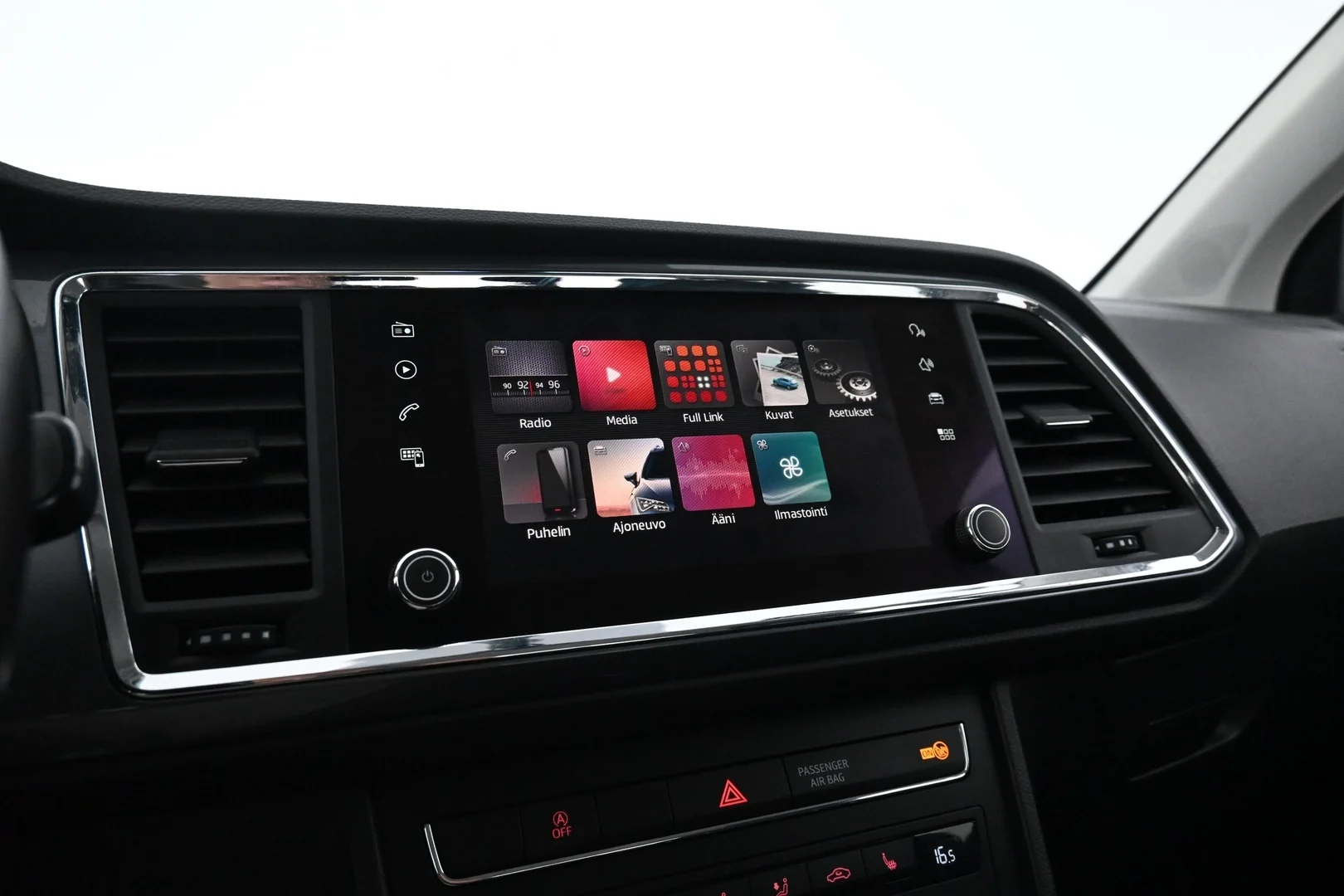 Car Image - 4L42kVXMlqwXO5GJKeHN8j