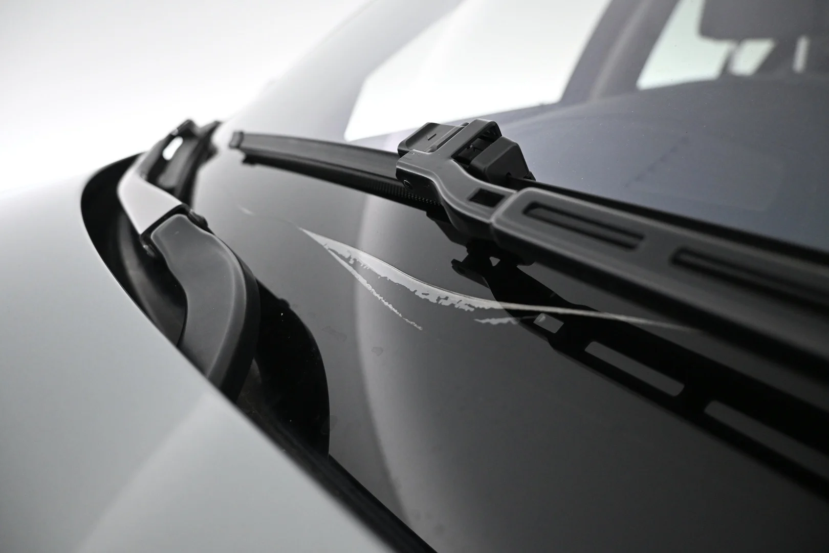 Car Image - 6GdwbLqHN8RdgXXlZhnTJN