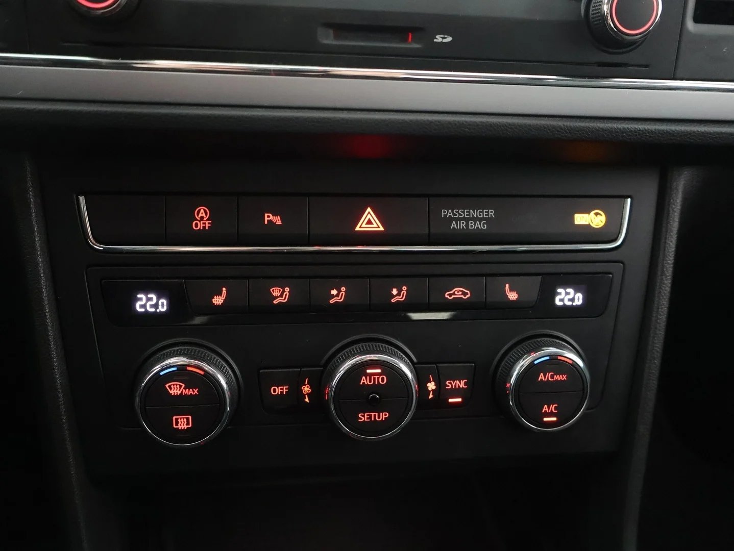 Car Image - 2dtW2we8bRy4avFL33iS6O