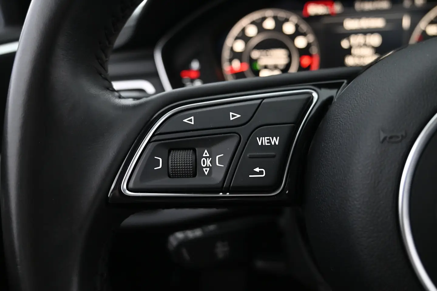 Car Image - 24Z88Nl0uSJ6lSKAwMkbYf