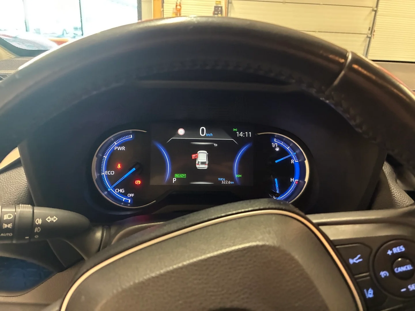 Car Image - 3RZlD0nfHDRC0AlB8uzWRq