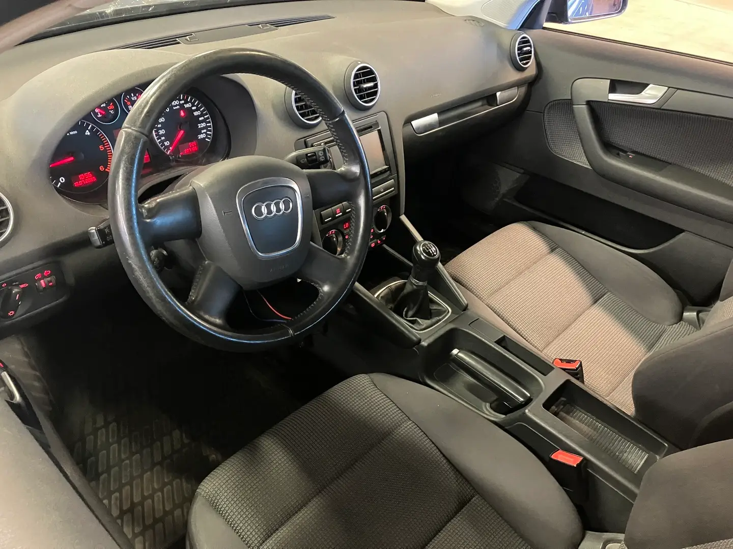 Car Image - 4Rd30zCnirDVc8iCawCYoG