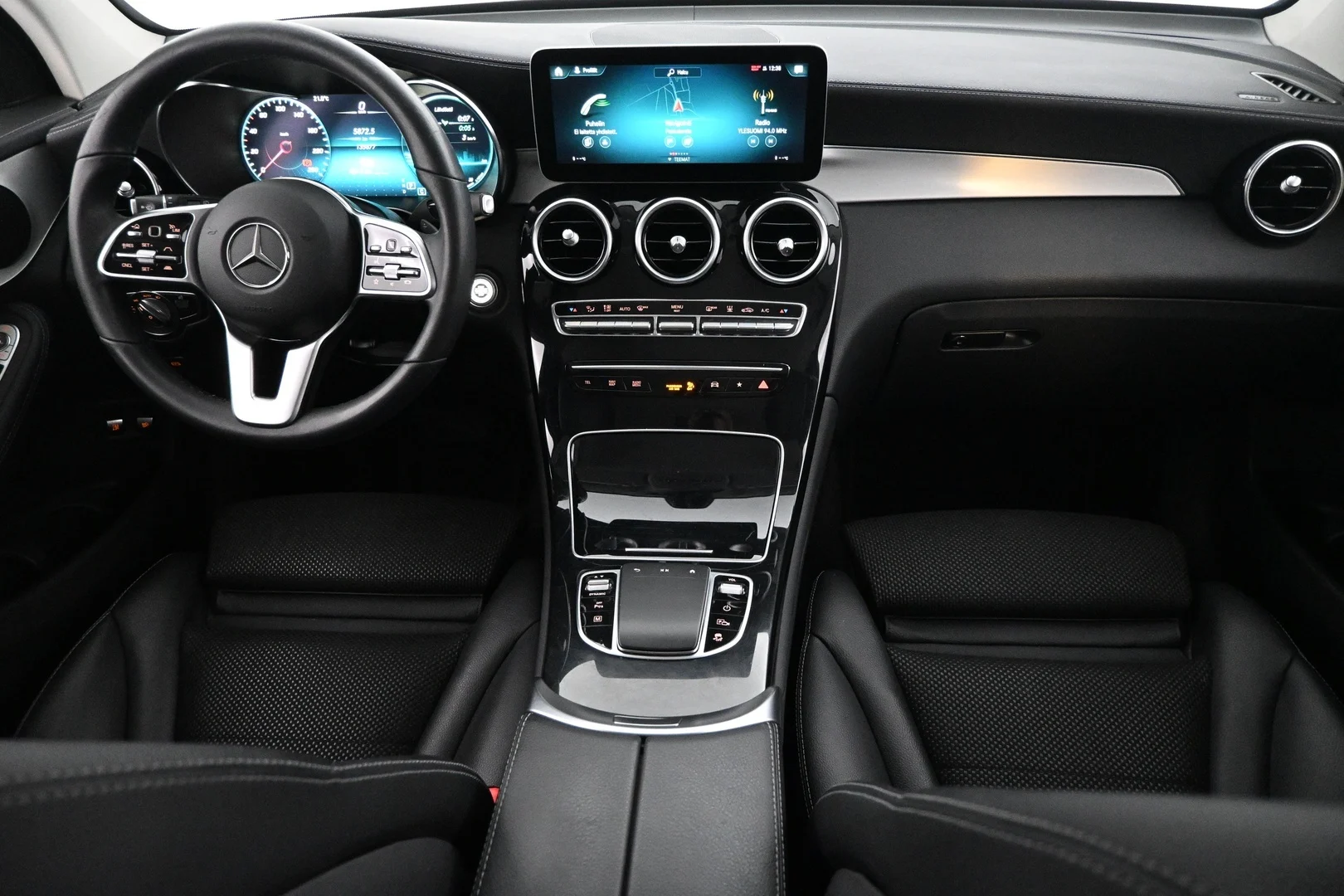 Car Image - M97VOQUMWiv1WsOnK9YmP