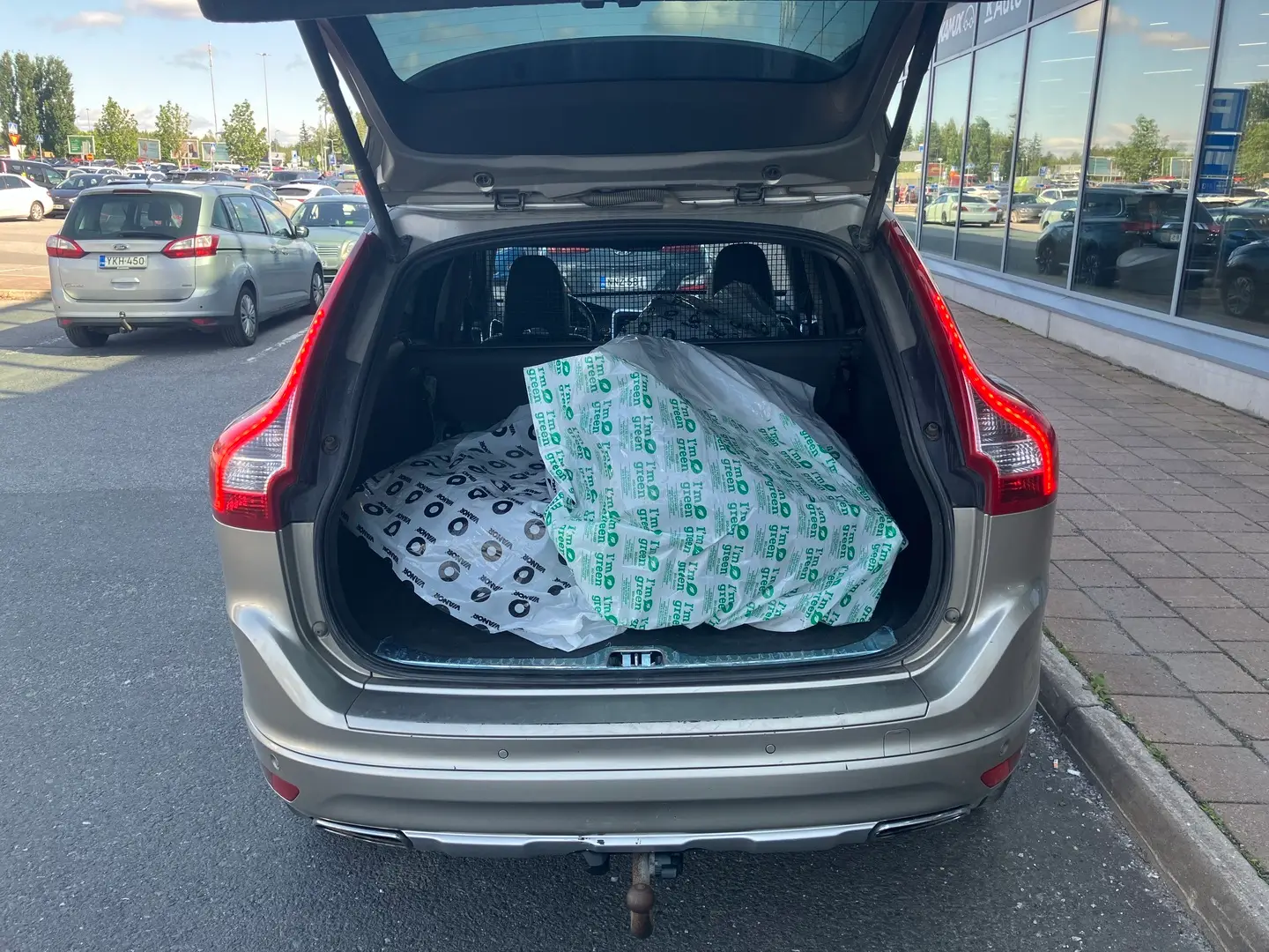 Car Image - 5mdyc3i5ZxEz6wPNwbI79M