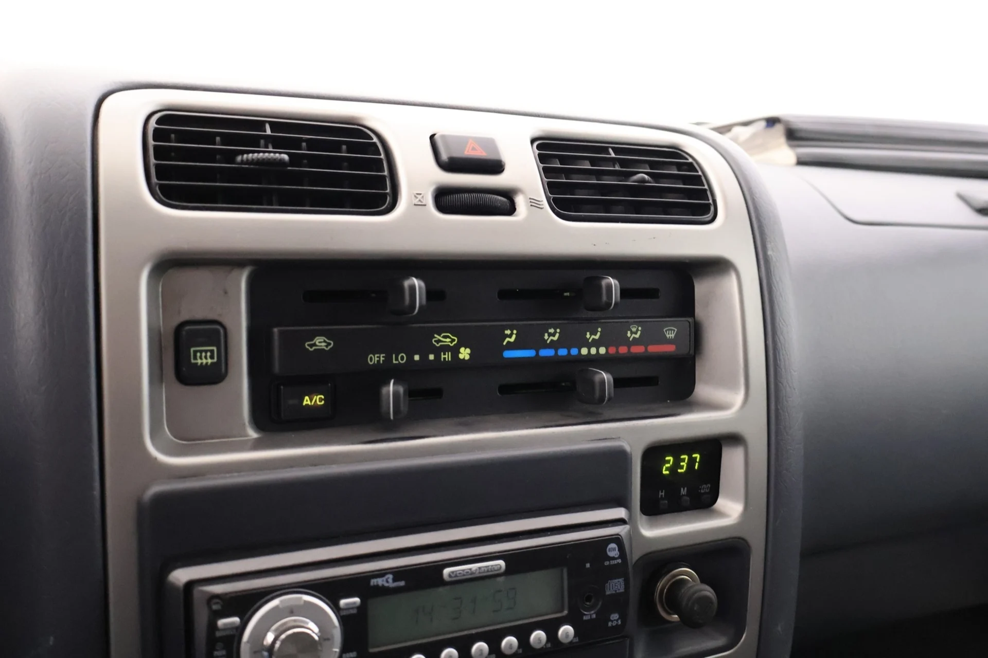 Car Image - 2wh6yBqoDrNYlXkDcTHITf
