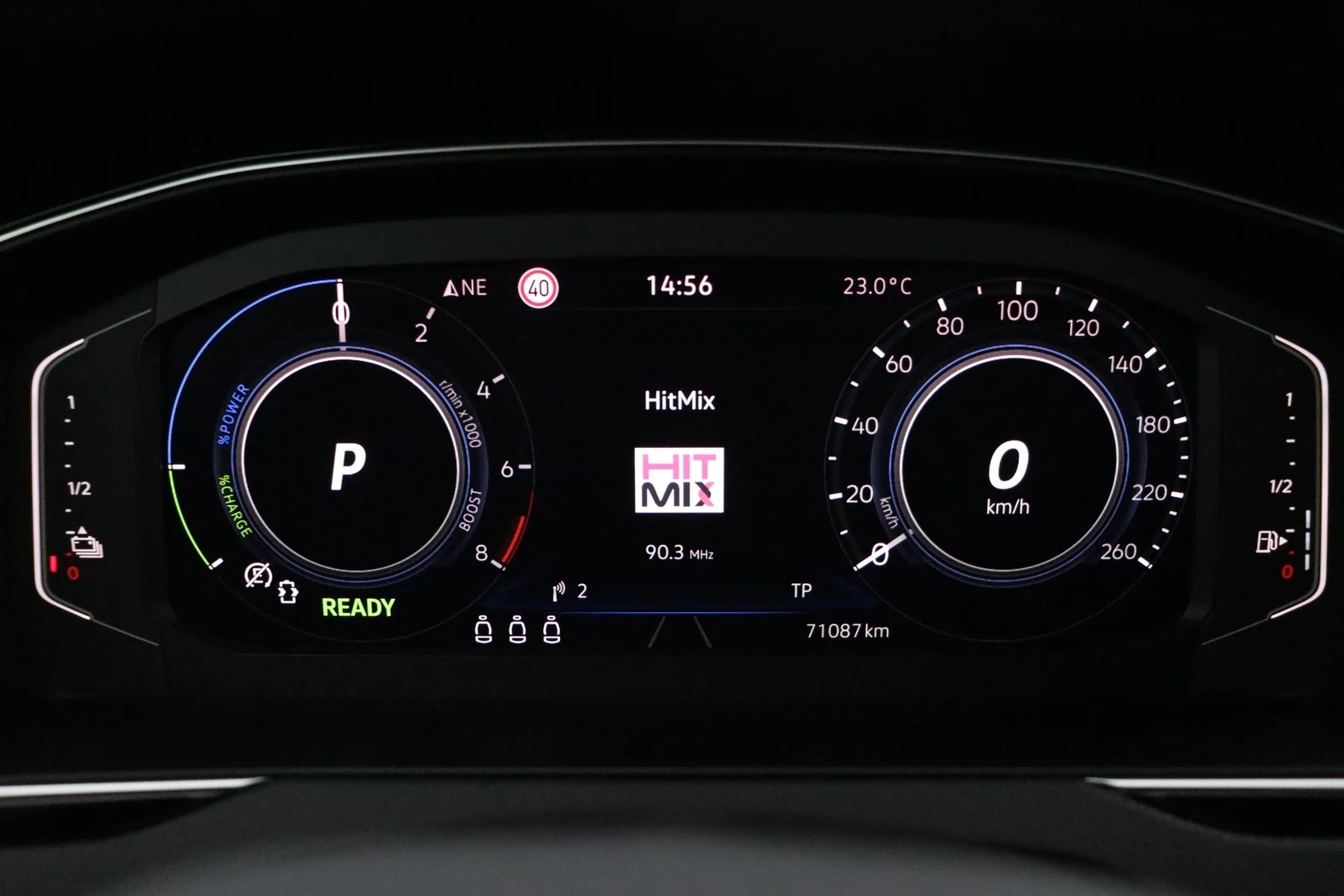 Car Image - 2JPth3mWRXEnrr40Q0z2rk