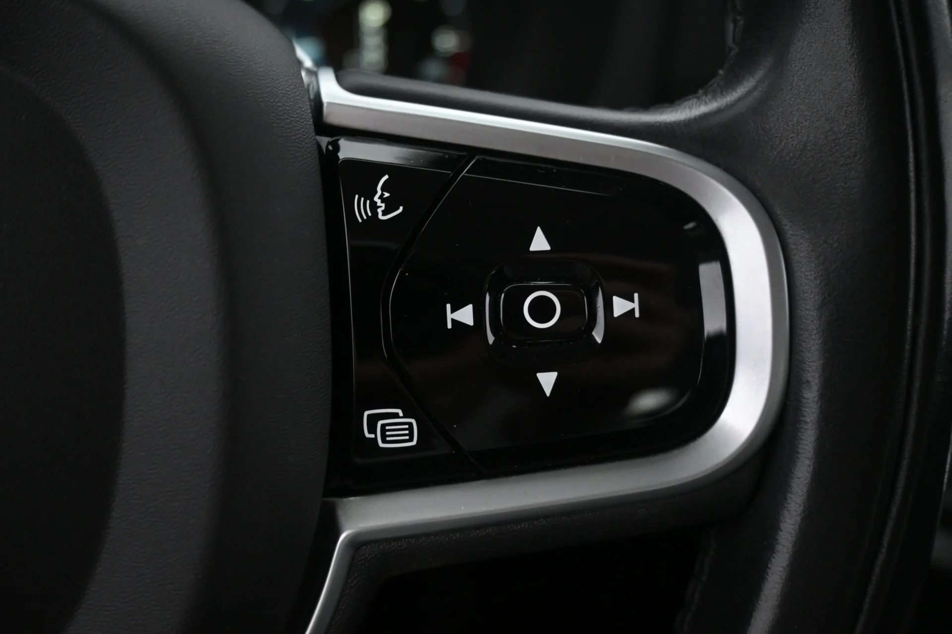 Car Image - 01gdK75JUVWVL72L7HeYHY