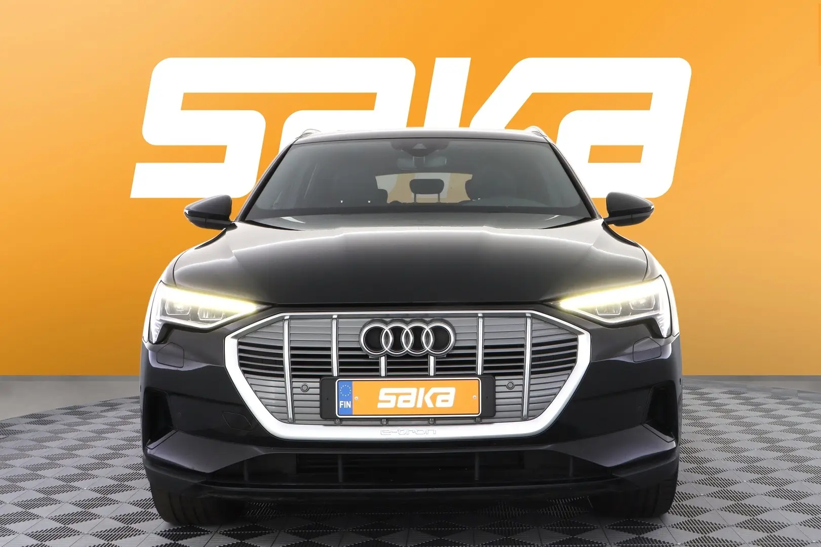 Car Image - 6wRYKQ3FzQ955qGfq9gszX