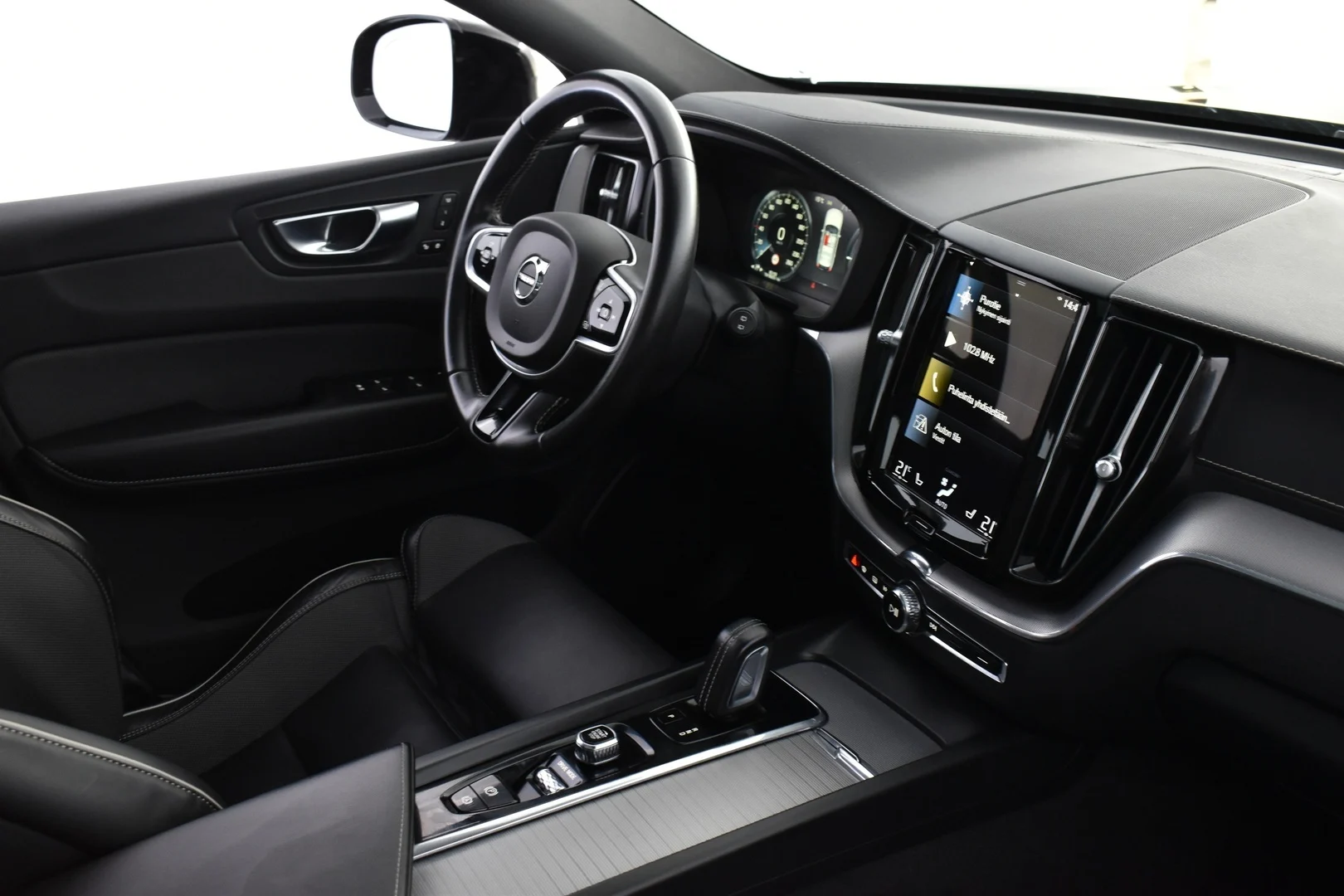 Car Image - 6f9F5wCcHwBg1Or60RIunr