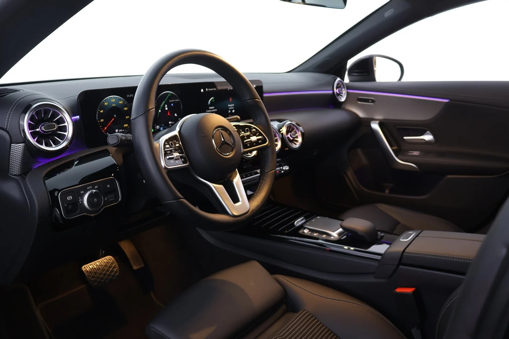 Car Image - 2YqWGnIjOLTkynif5mDFAn