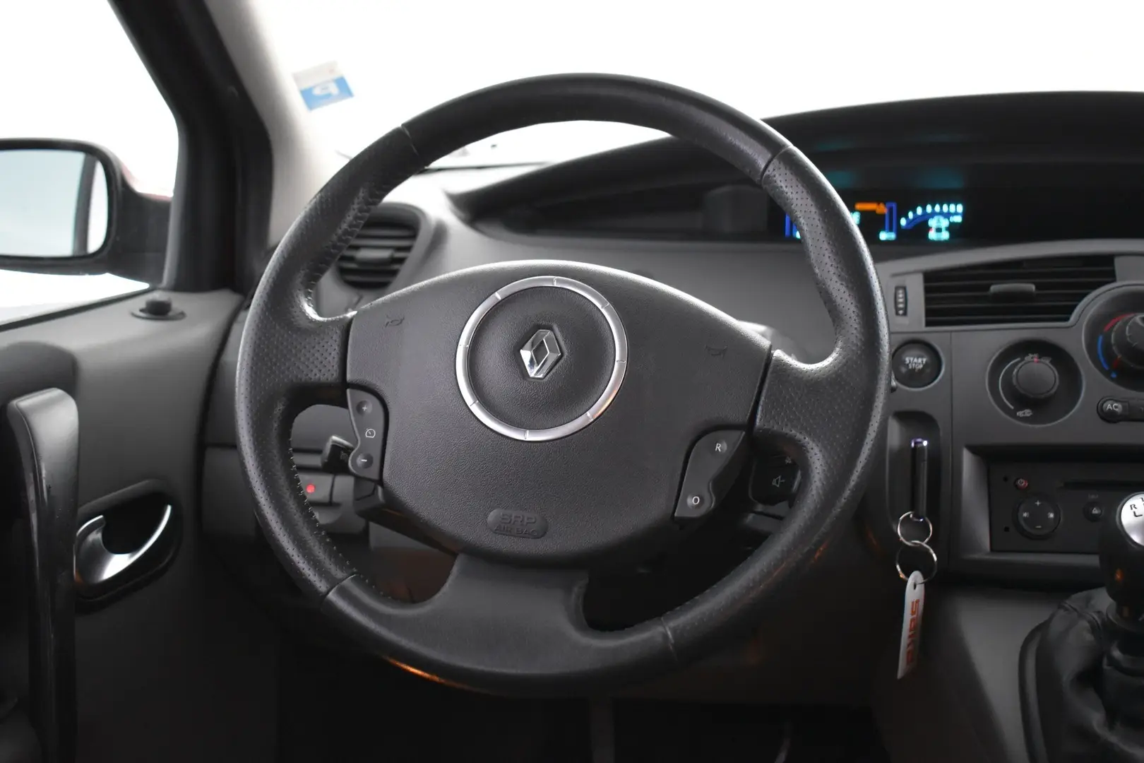 Car Image - 2G0dqayWAmOMeDtf9bNCxf
