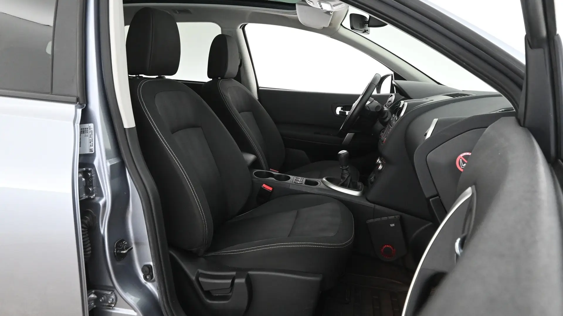 Car Image - 1Ad9jI0KyFbx5ZbwazCNnY