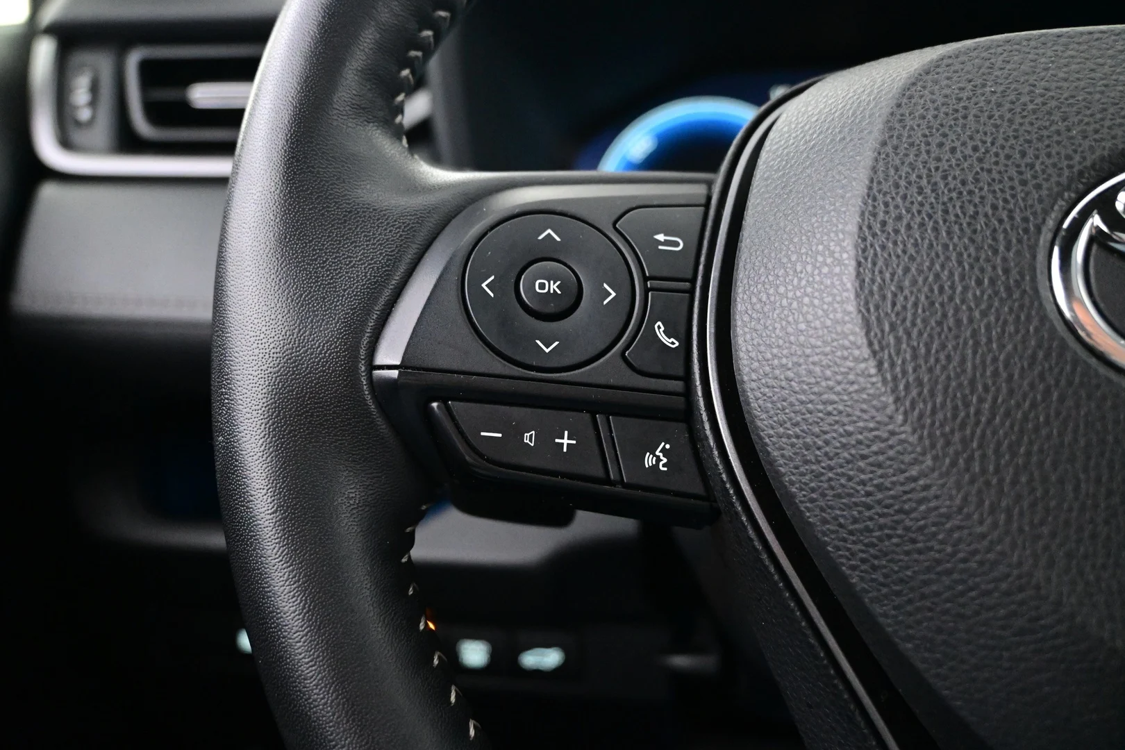 Car Image - O82hzfwIz2UhfSRkvs5rI